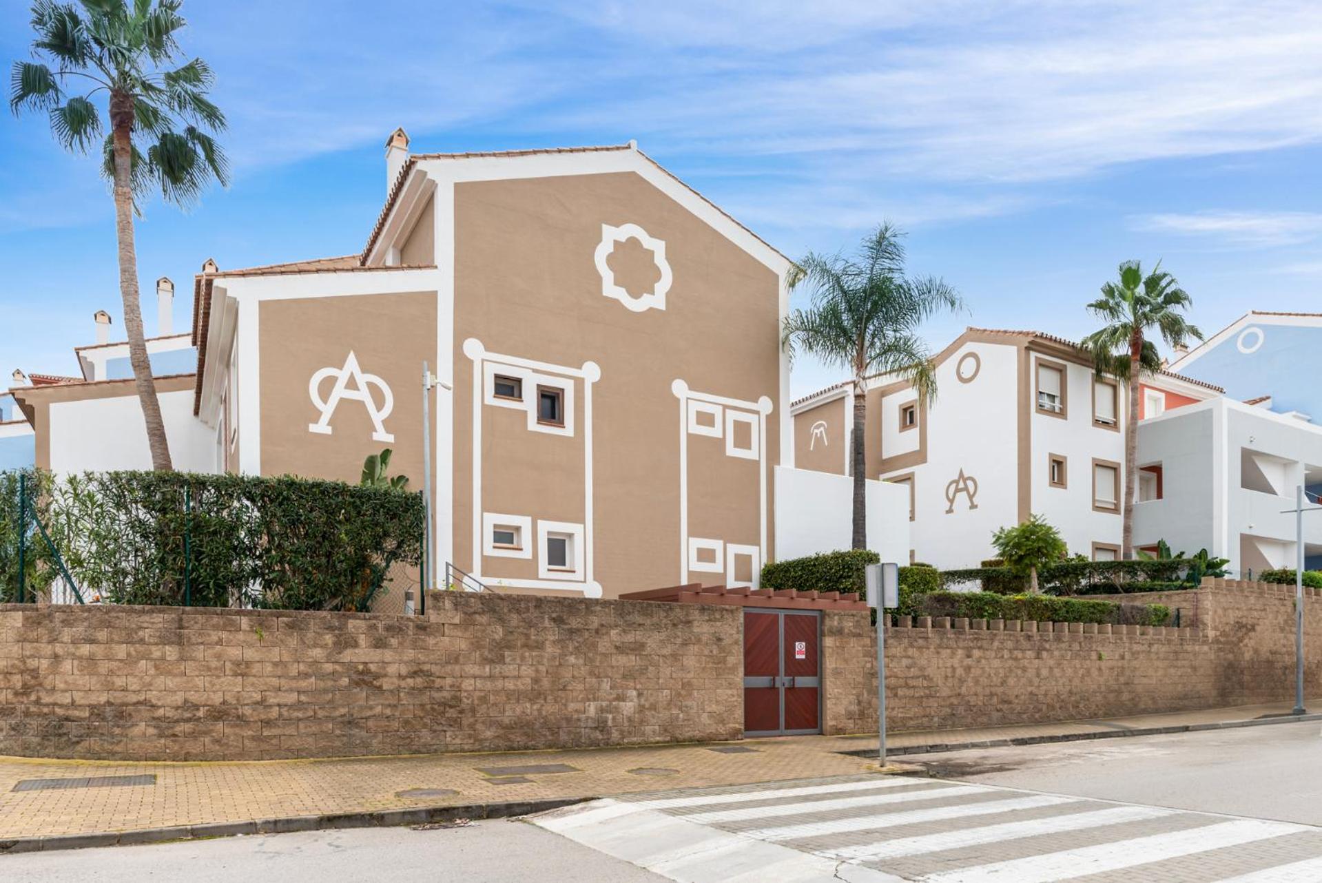 Cortijo Del Mar Resort 2 Bed Apartment Sleeps up to 5