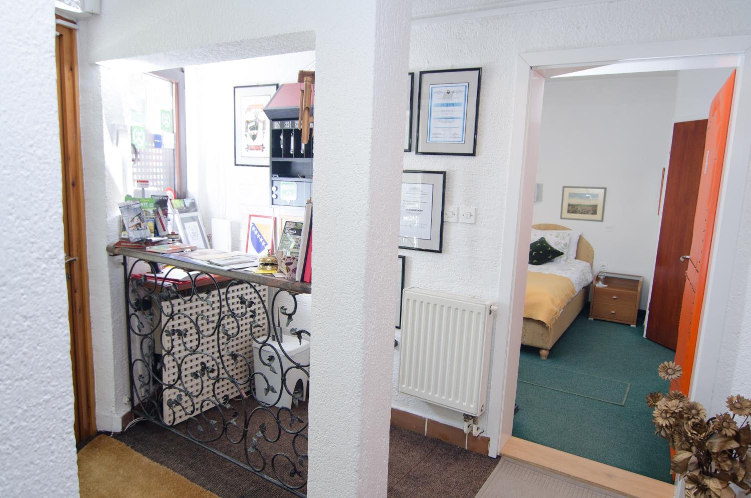 Halvat Guesthouse