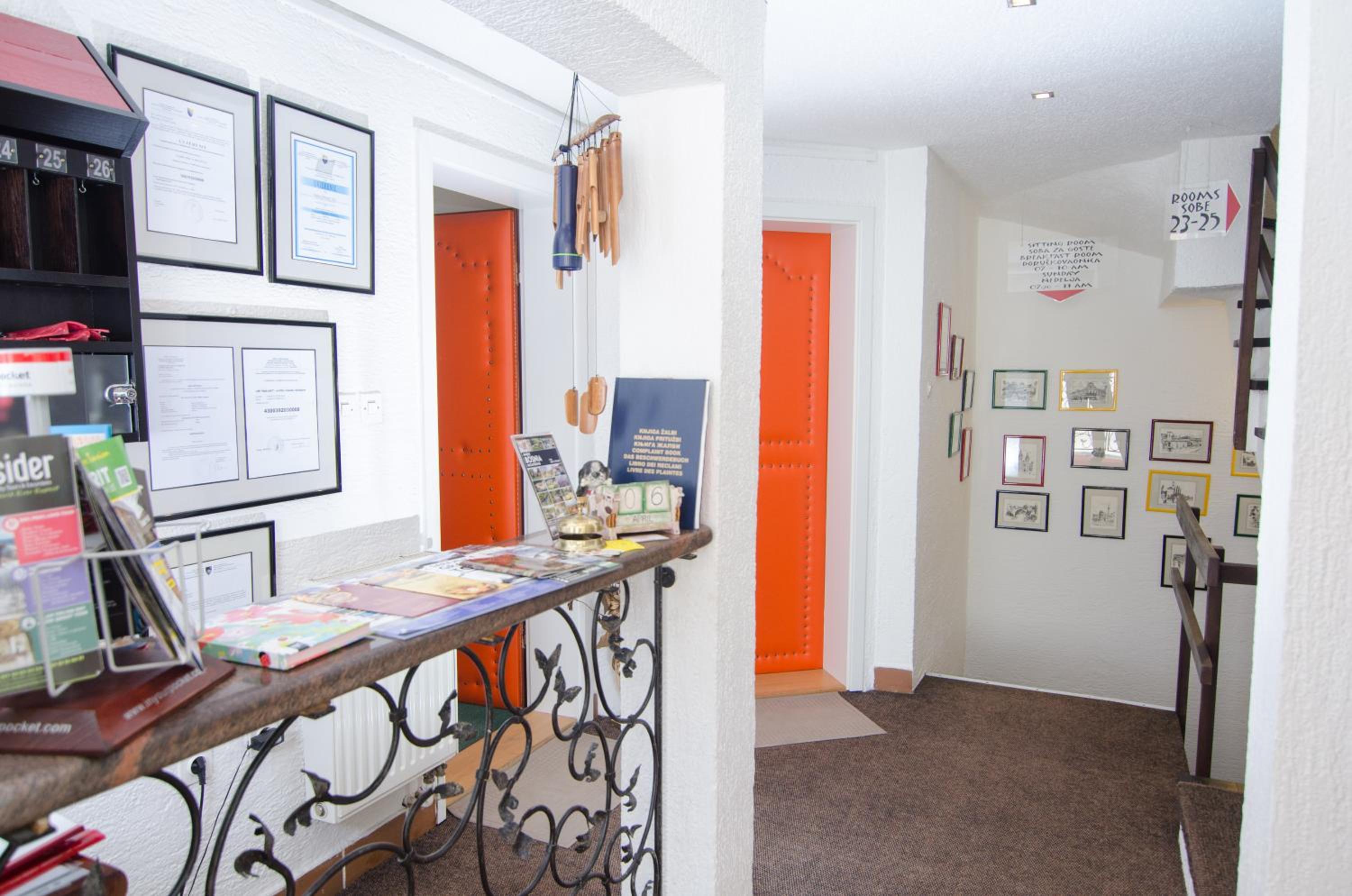 Halvat Guesthouse