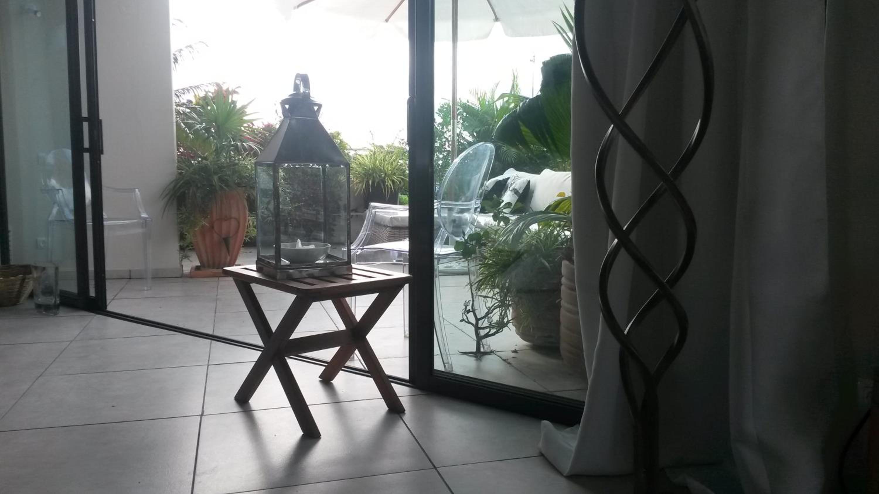 Apartment Atrium