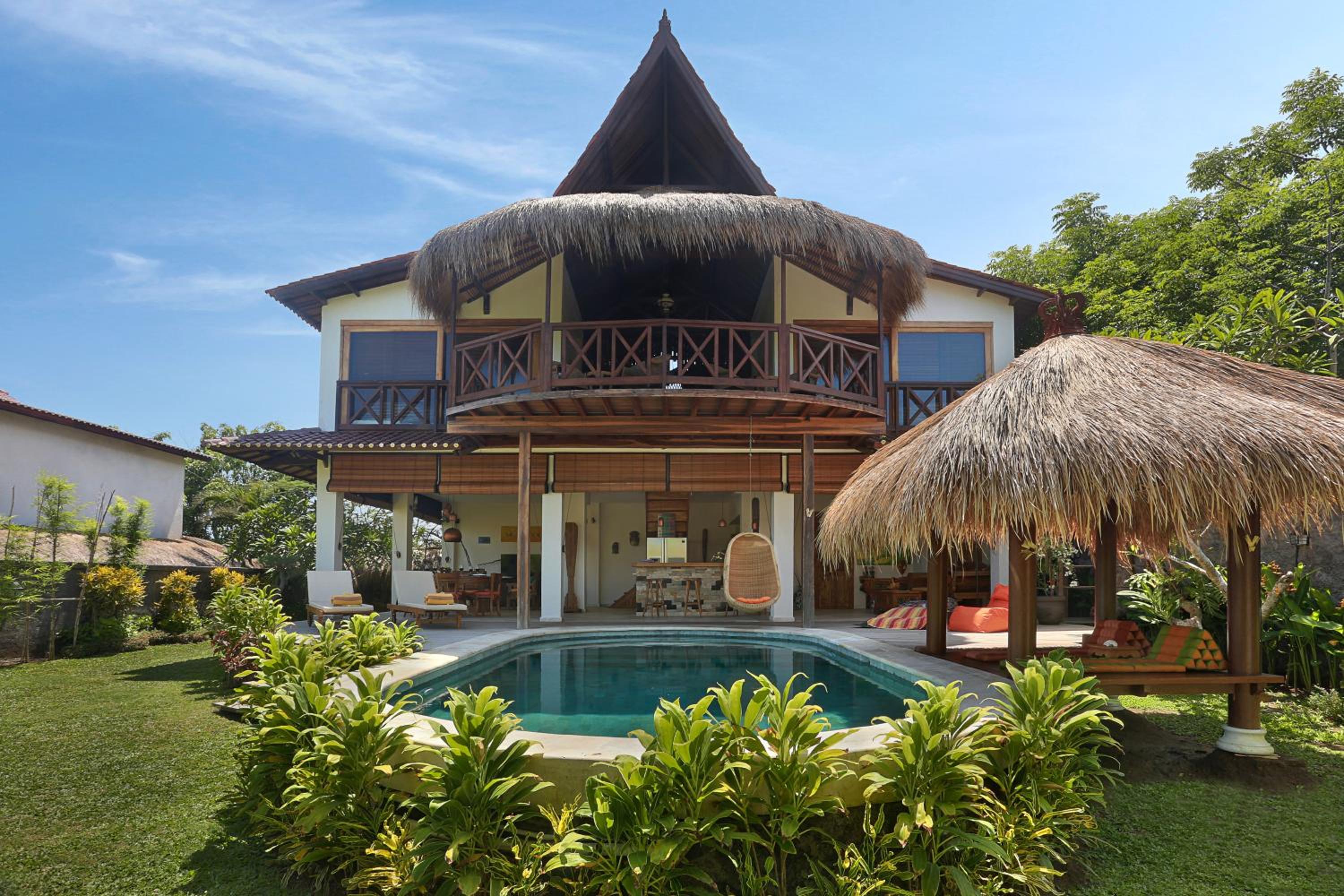 Breezy Point Villas