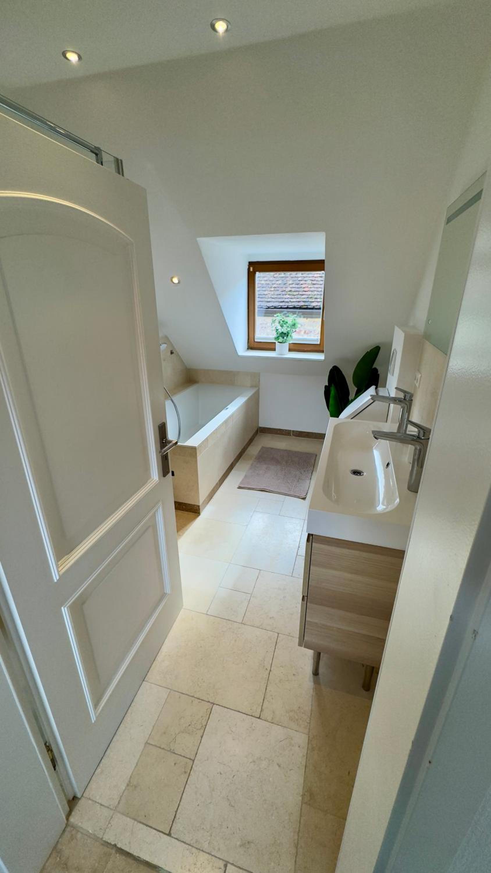 Design Penthouse im Schlossareal Deidesheim