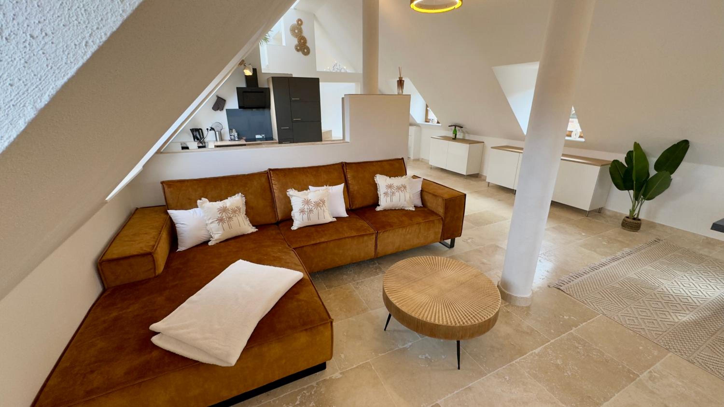 Design Penthouse im Schlossareal Deidesheim