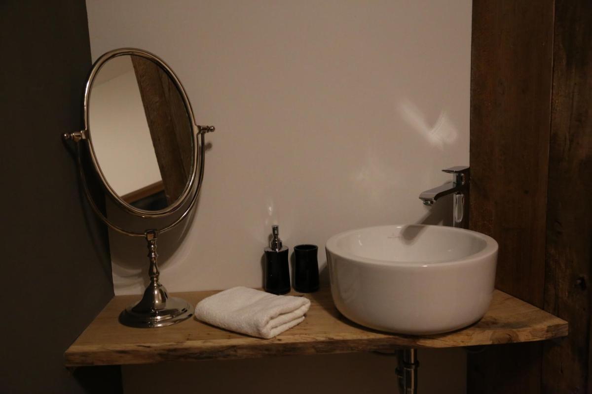 Photo 27