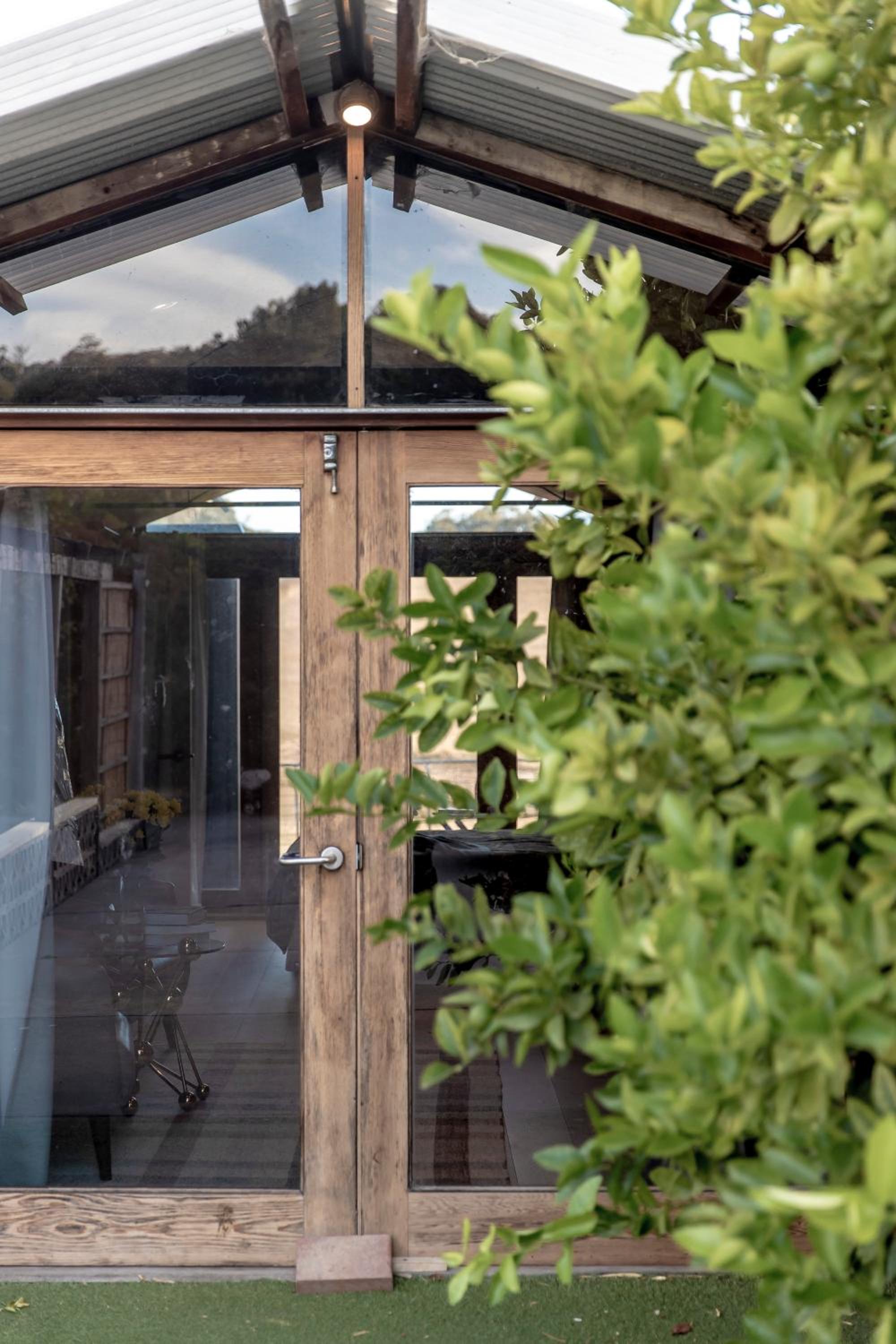 Luminous Pond Farm Wine Country Hahndorf