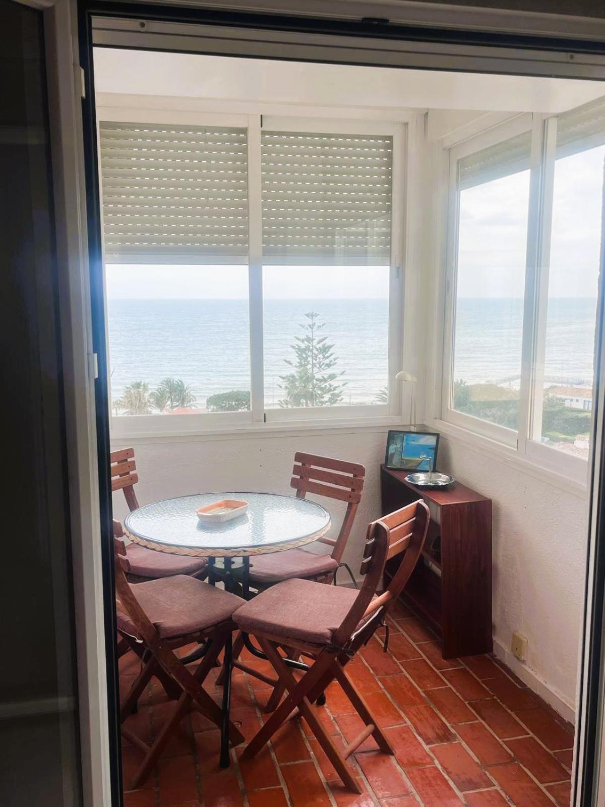 Apartamento con vistas al mar