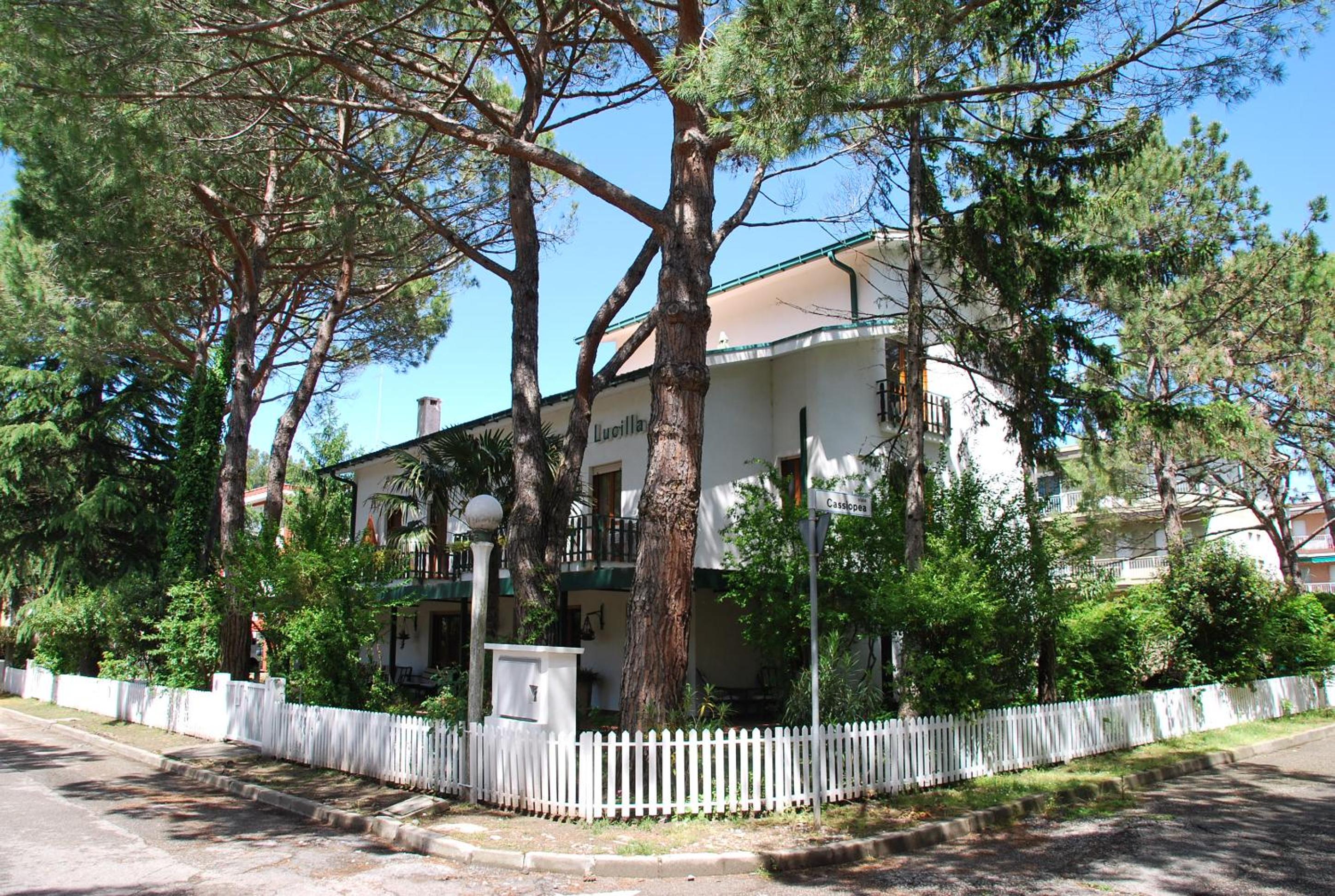 Villa Lucilla view 2