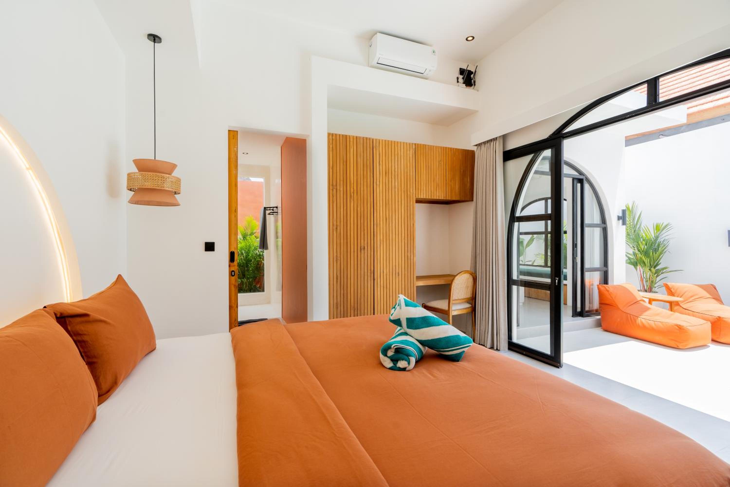 Casa Kaplan - 2BR Villa in Kedungu