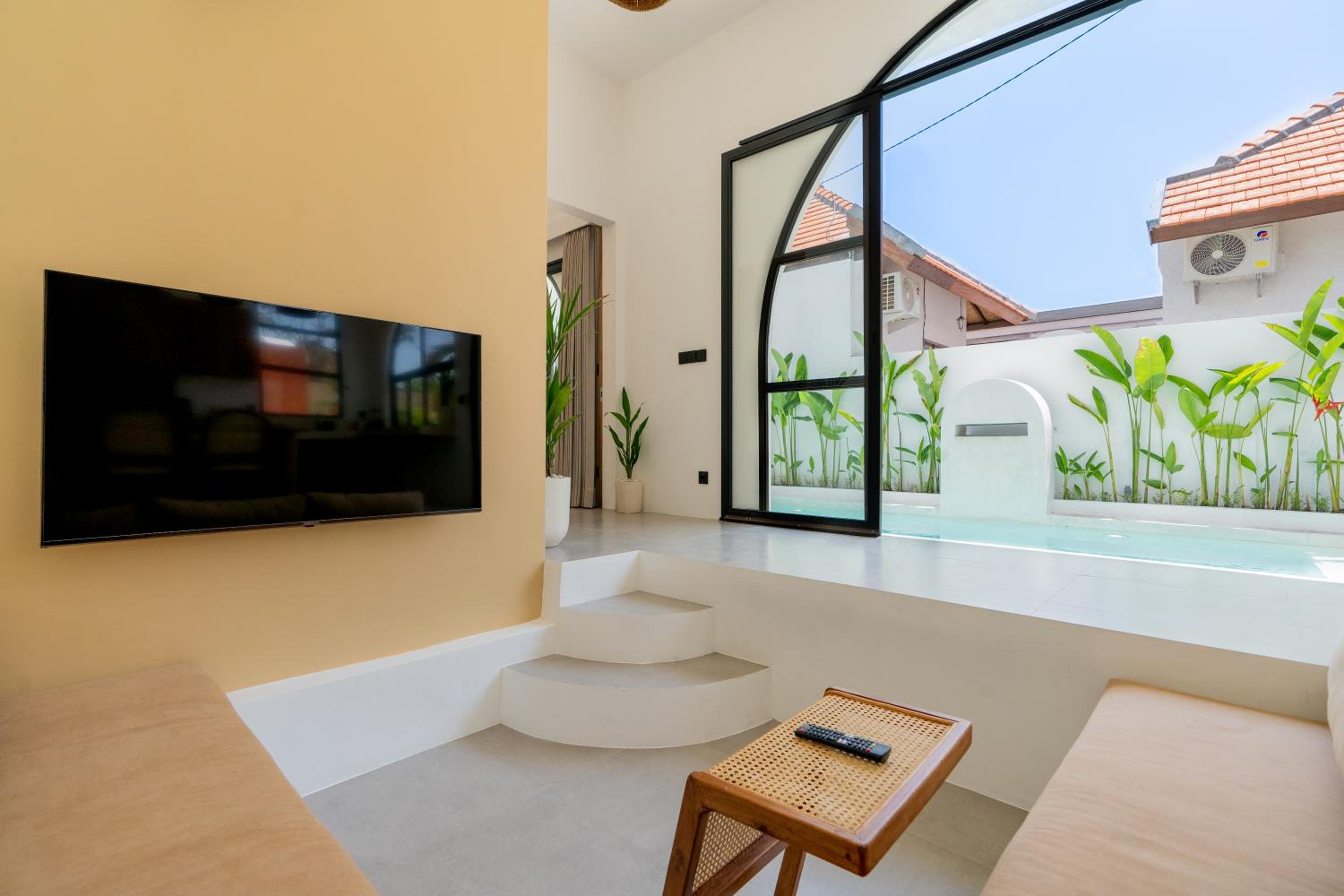 Casa Kaplan - 2BR Villa in Kedungu