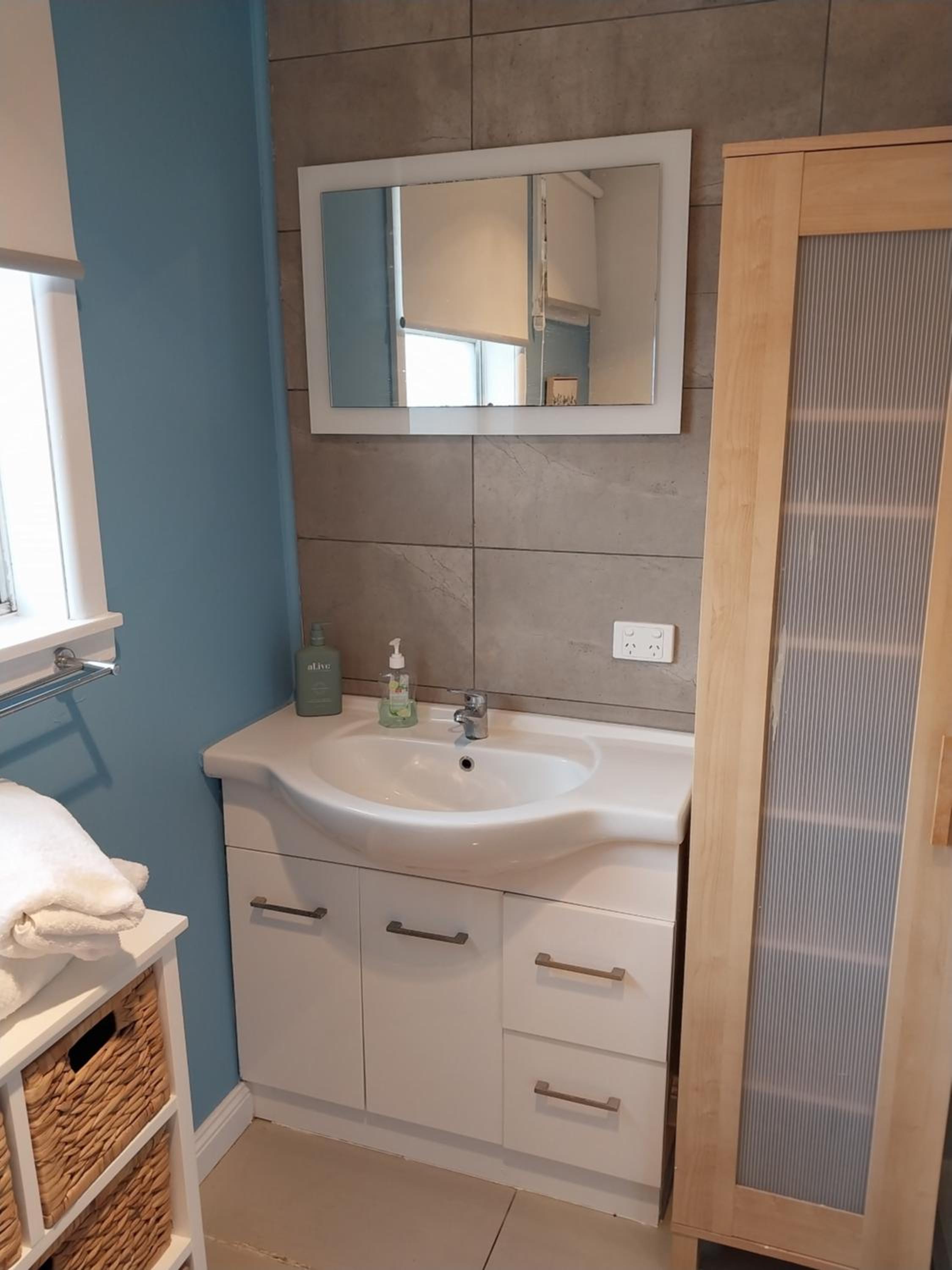 Santa Maria Corio 2BR Corporate Stay & Ferry Base