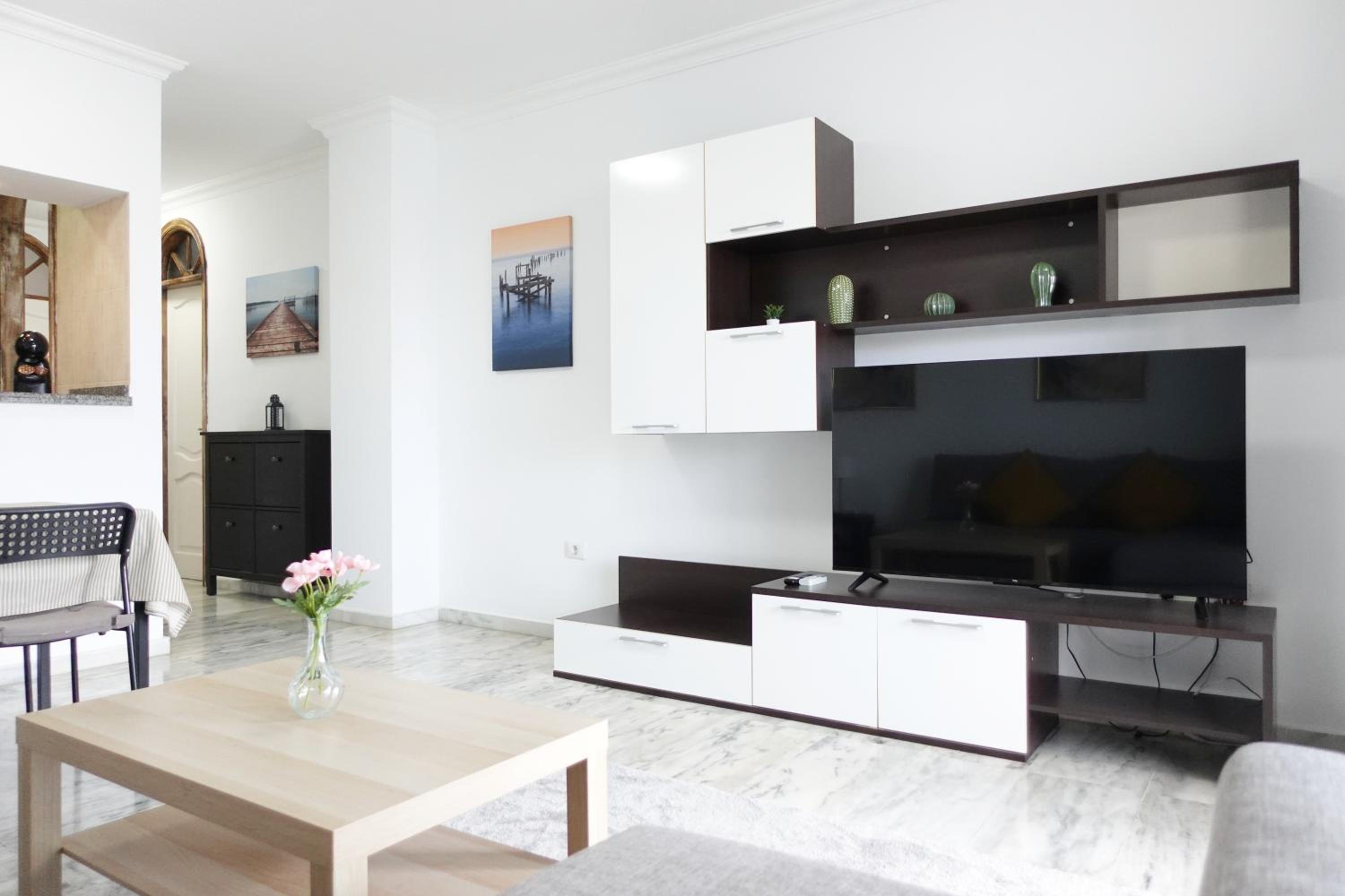 Sunset Bay Apartment