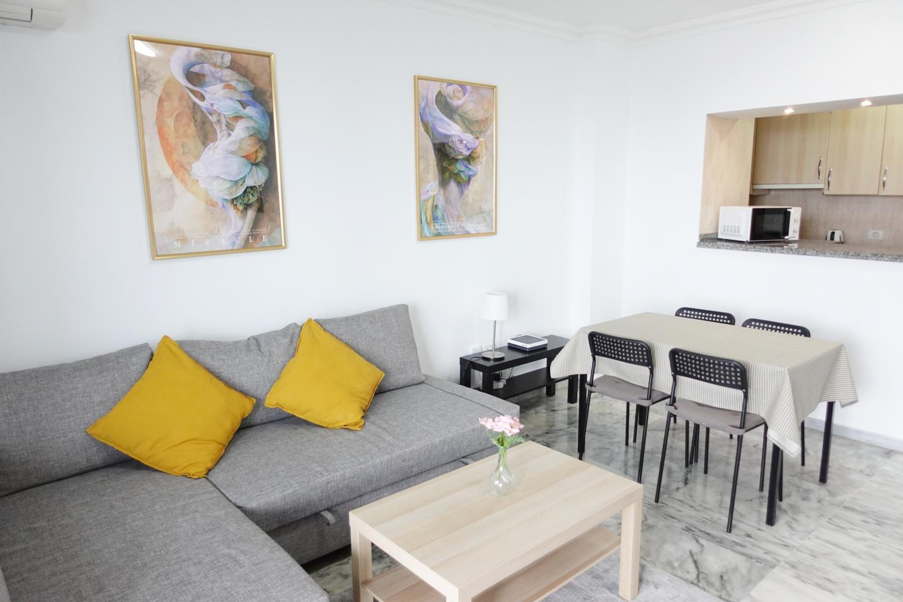 Sunset Bay Apartment