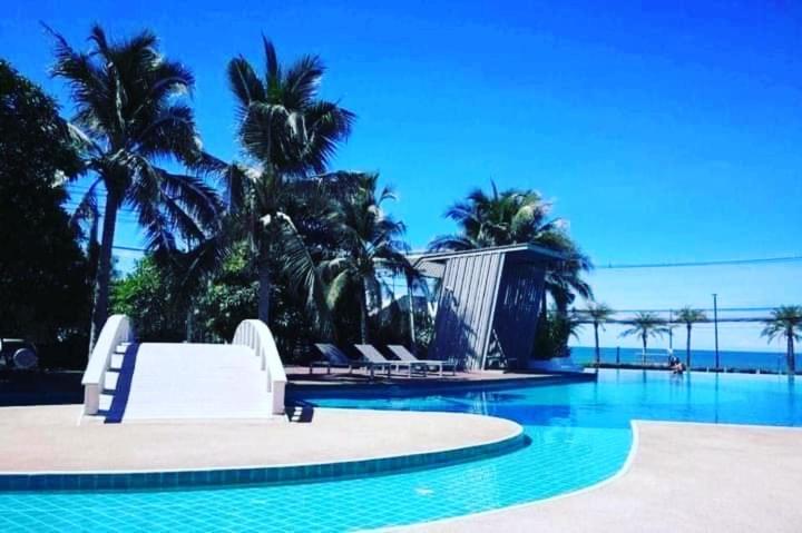 Premium 3bedroom120sqm 15floor วิวทะเล frontbeach seaview