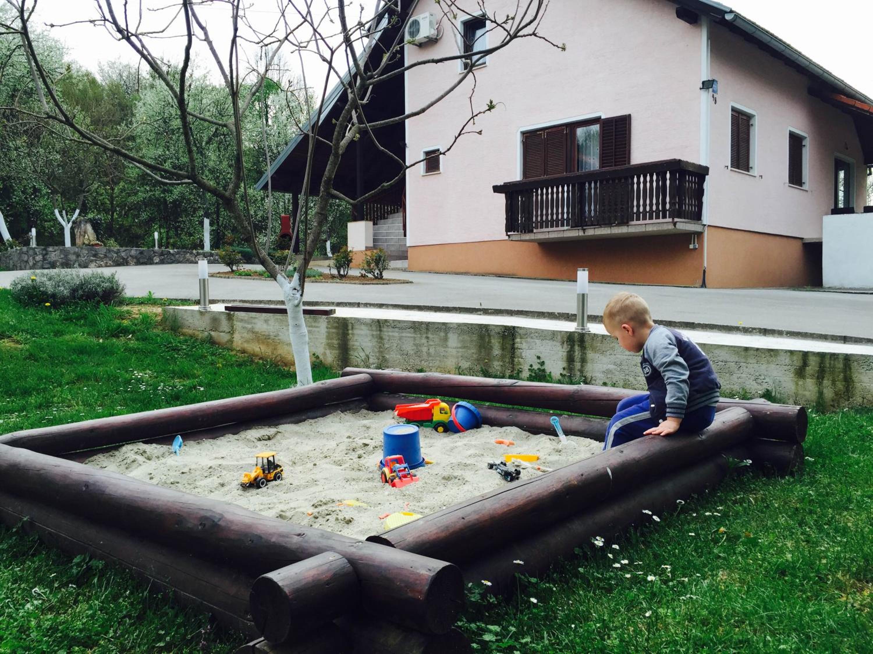 Photo 40
