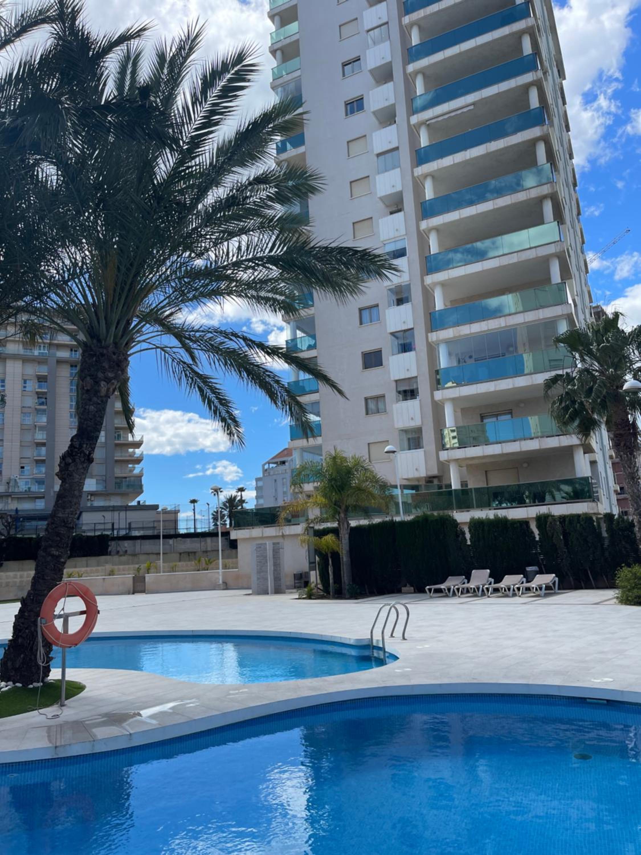 Apartamento Larimar 2 habitaciones , Piscina , Parking y vistas a la laguna