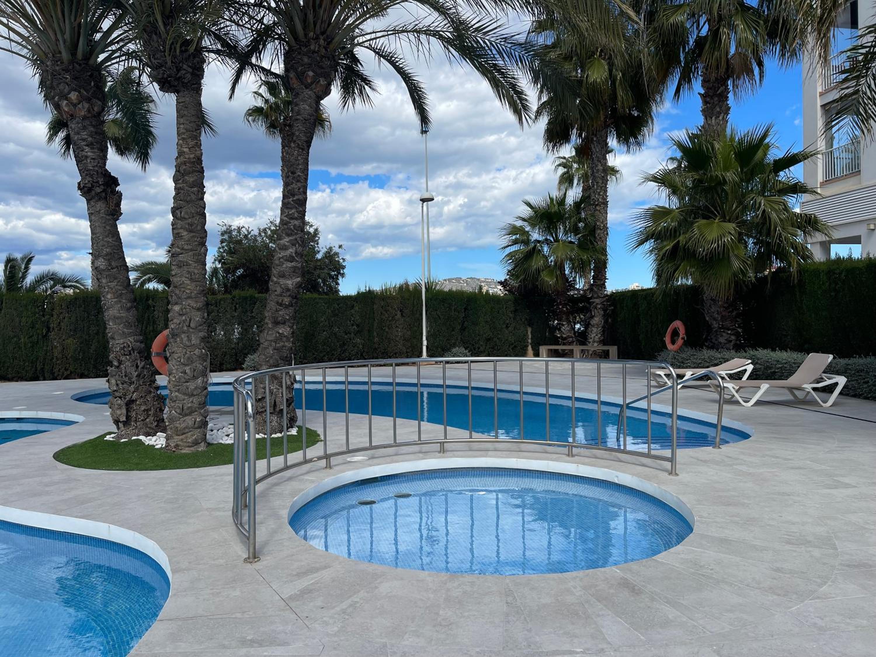 Apartamento Larimar 2 habitaciones , Piscina , Parking y vistas a la laguna
