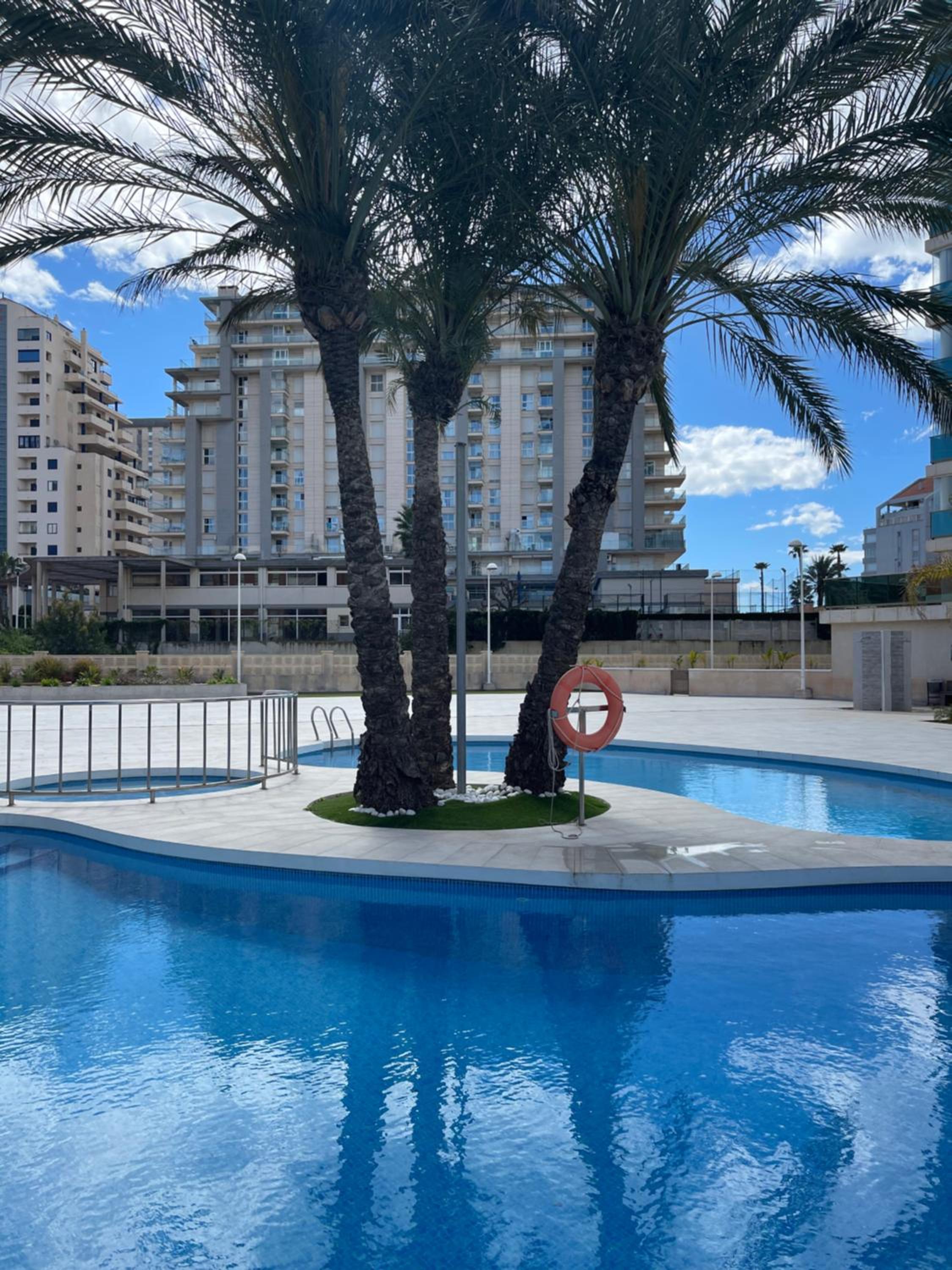 Apartamento Larimar 2 habitaciones , Piscina , Parking y vistas a la laguna