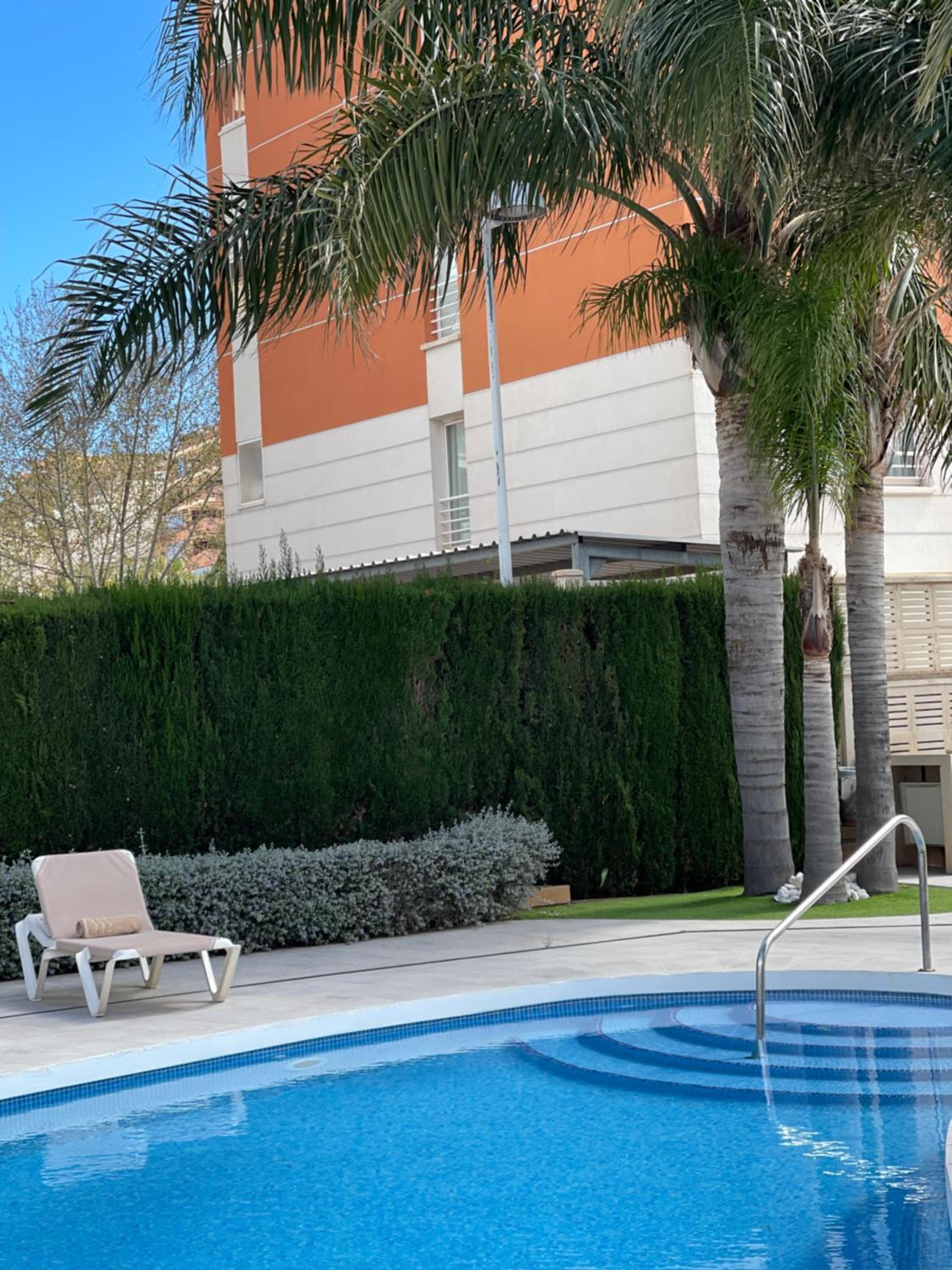Apartamento Larimar 2 habitaciones , Piscina , Parking y vistas a la laguna
