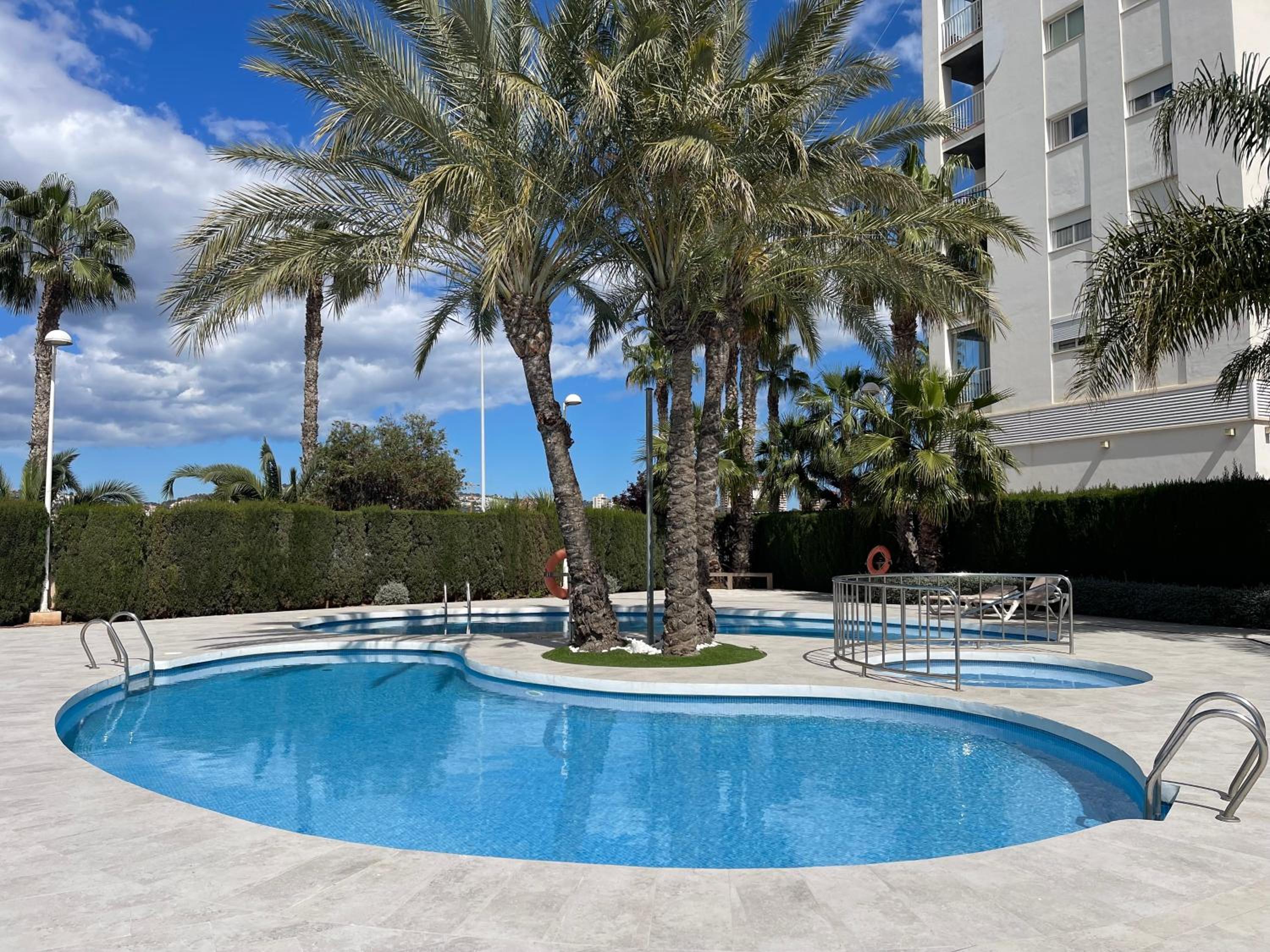 Apartamento Larimar 2 habitaciones , Piscina , Parking y vistas a la laguna