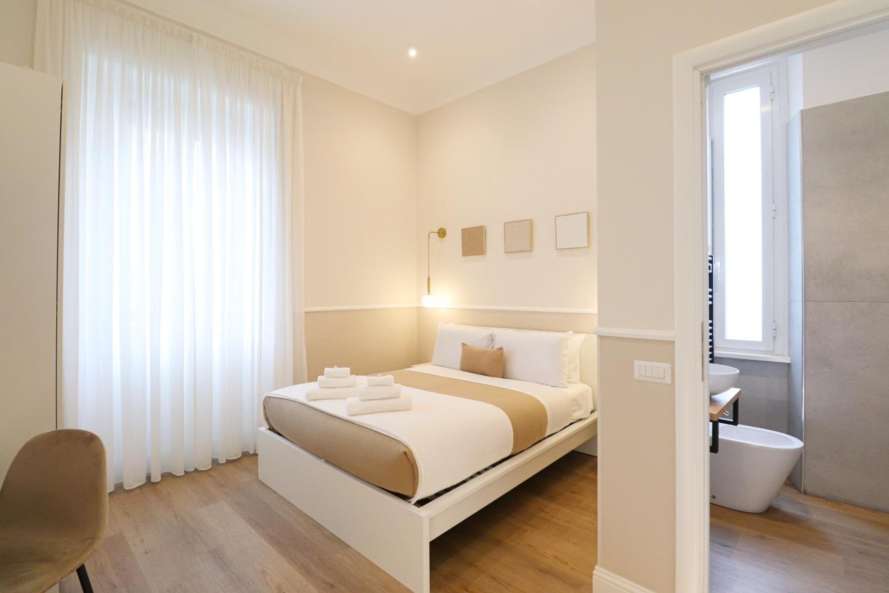 St Peter & Vatican Luxury Suites - Boutique Suites in Rome Centre & Vatican - AC, Wifi & Metro 5 min
