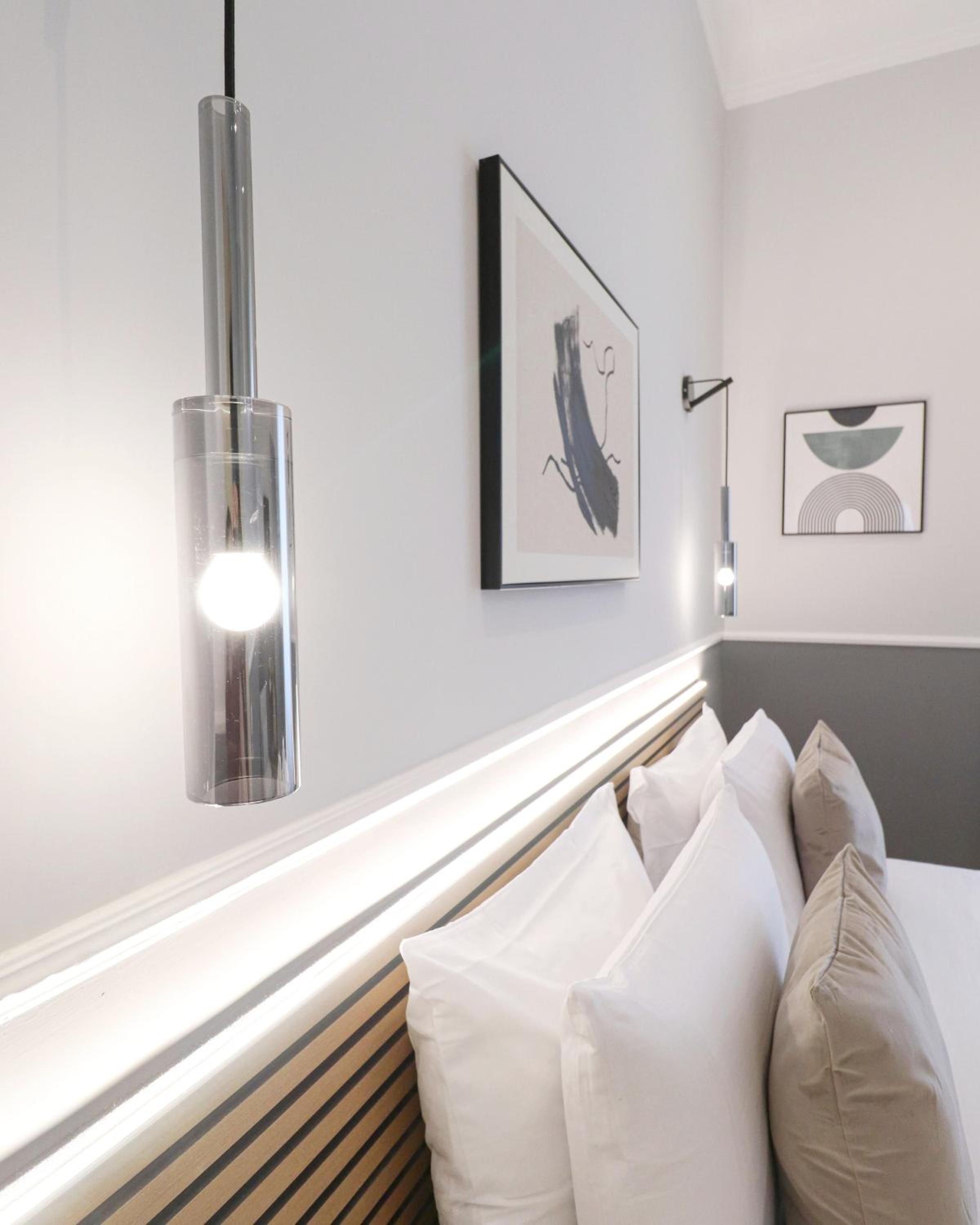 St Peter & Vatican Luxury Suites - Boutique Suites in Rome Centre & Vatican - AC, Wifi & Metro 5 min