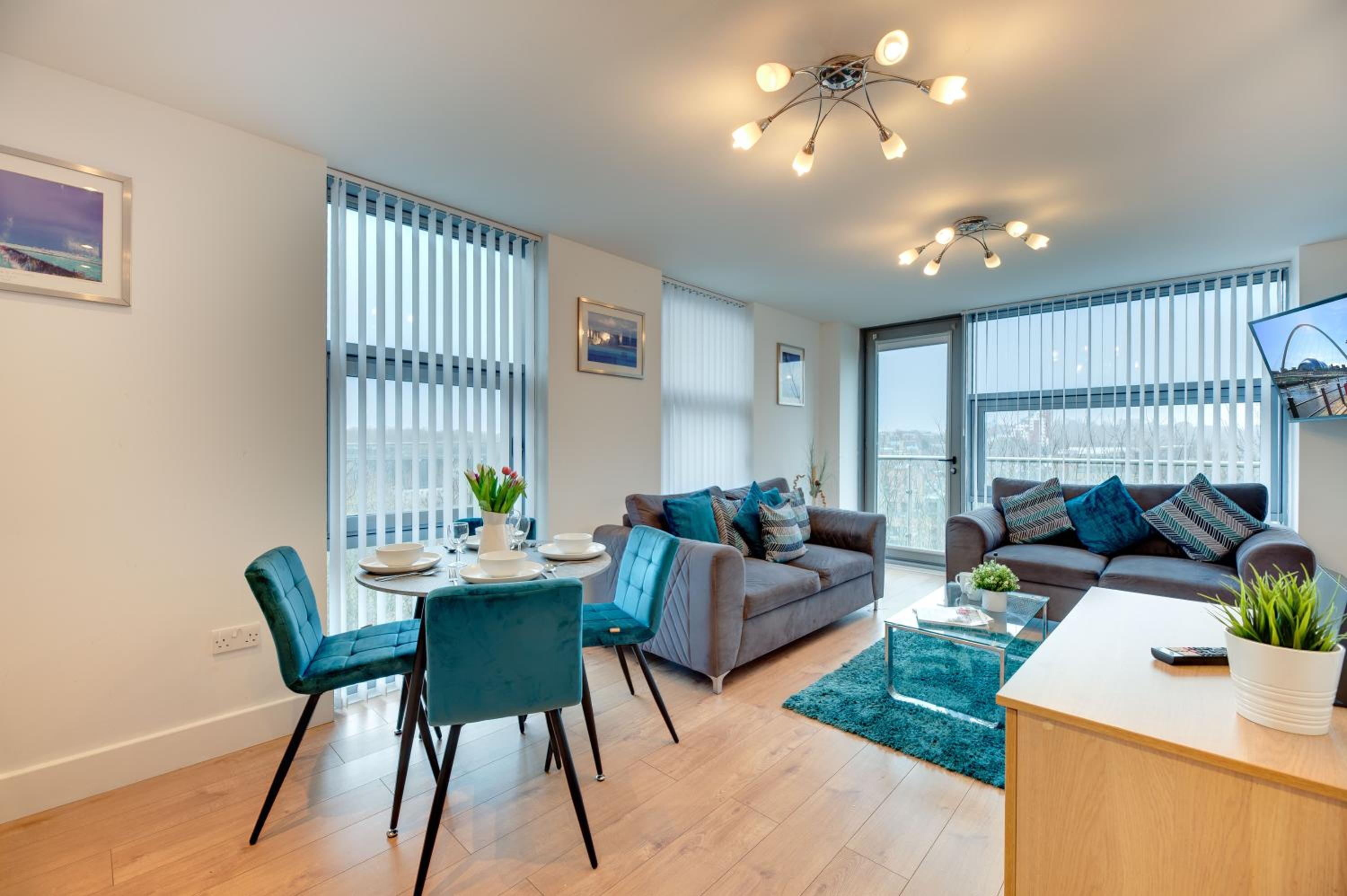 Monument Apartments Modern City Break Staycation