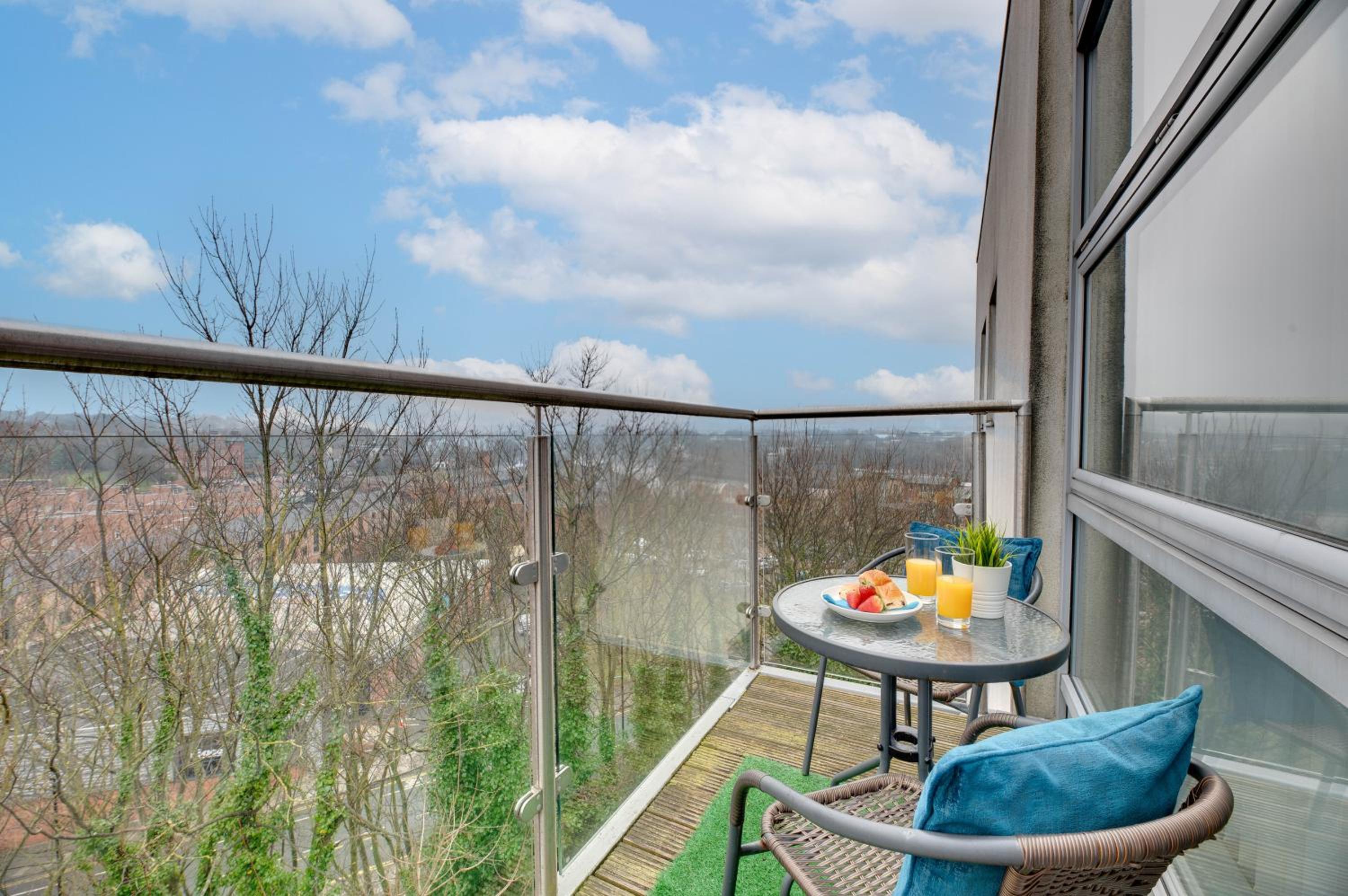 Monument Apartments Modern City Break Staycation