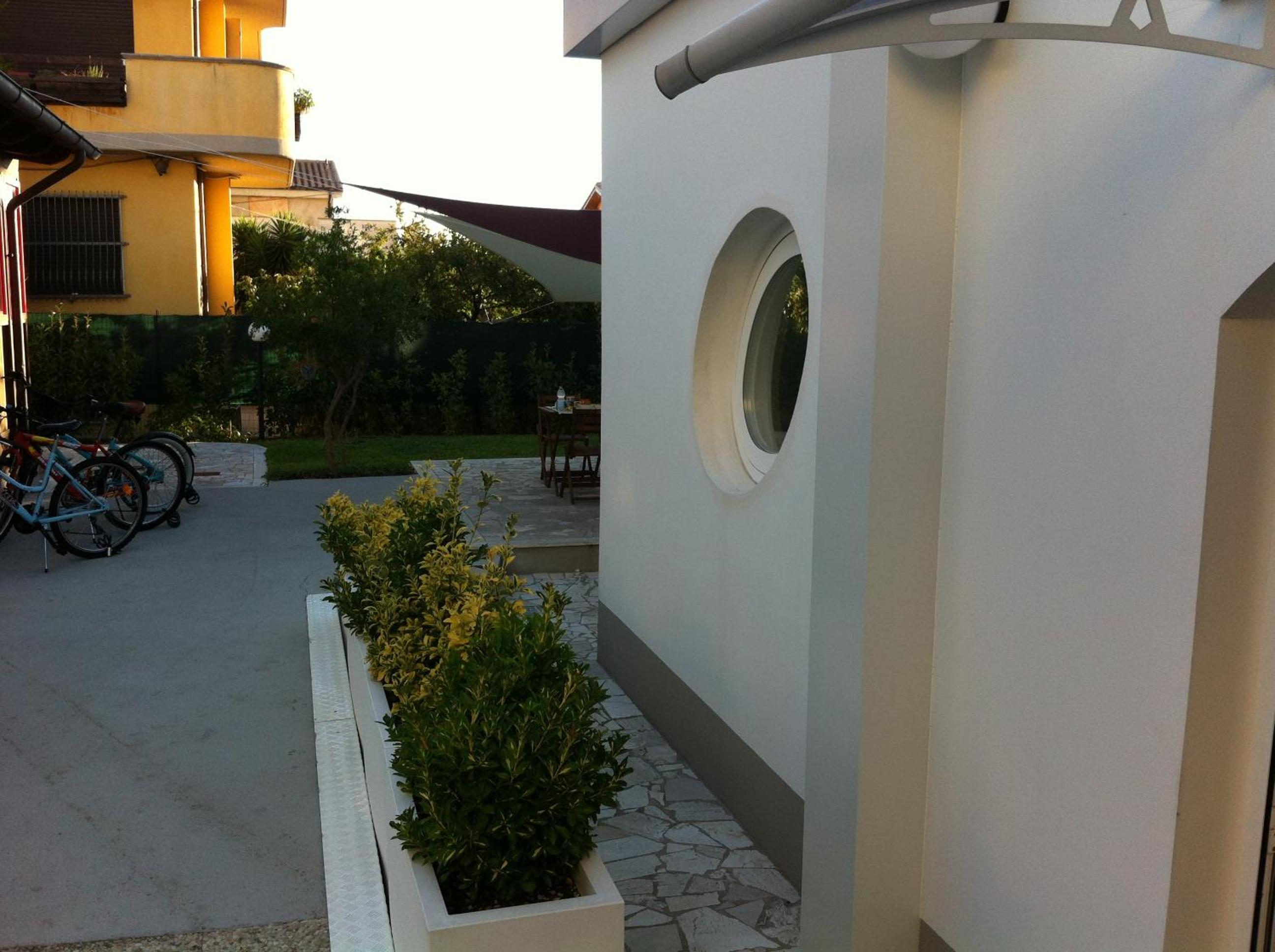 Photo 41