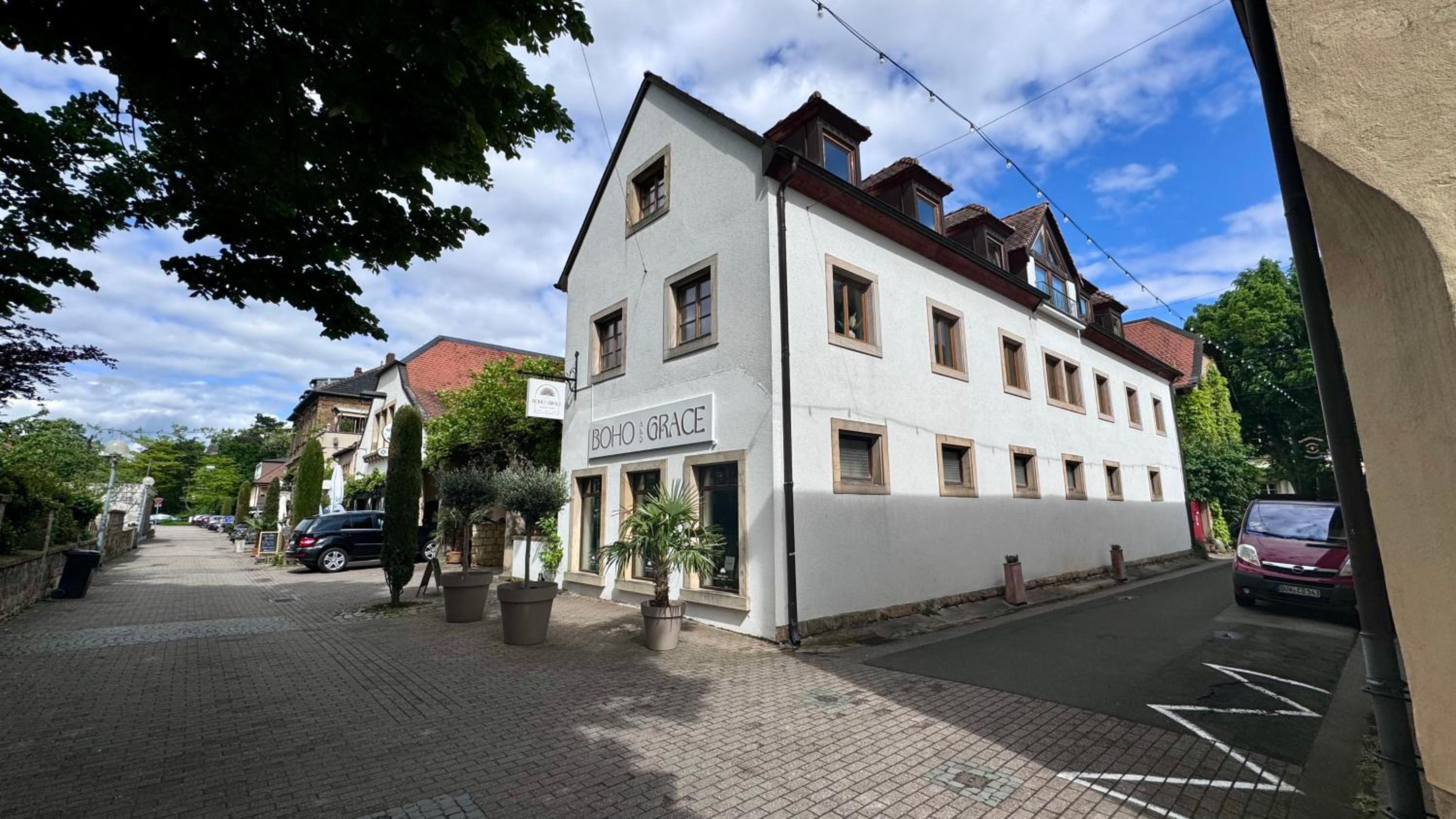 Design Penthouse im Schlossareal Deidesheim