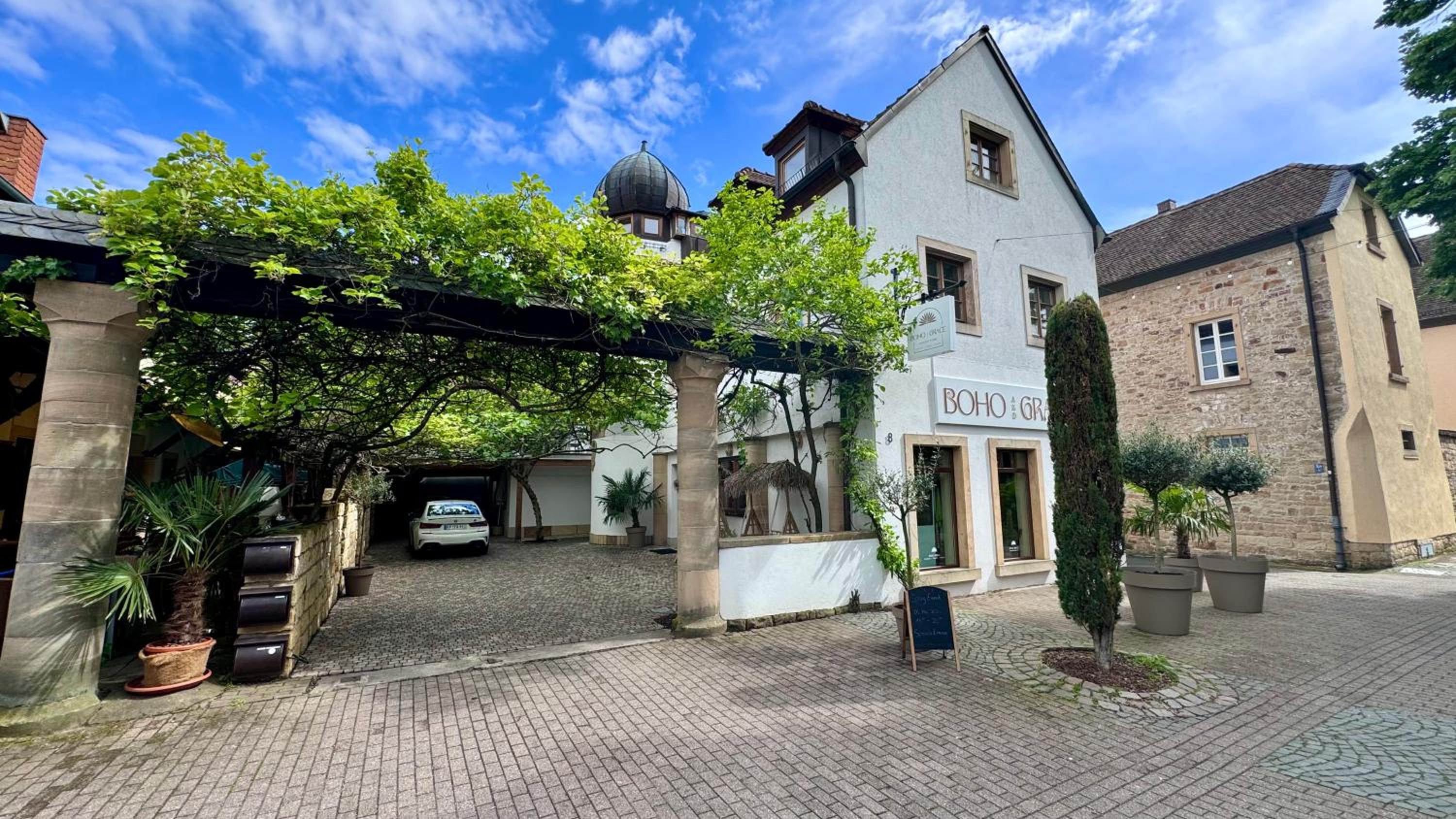Design Penthouse im Schlossareal Deidesheim