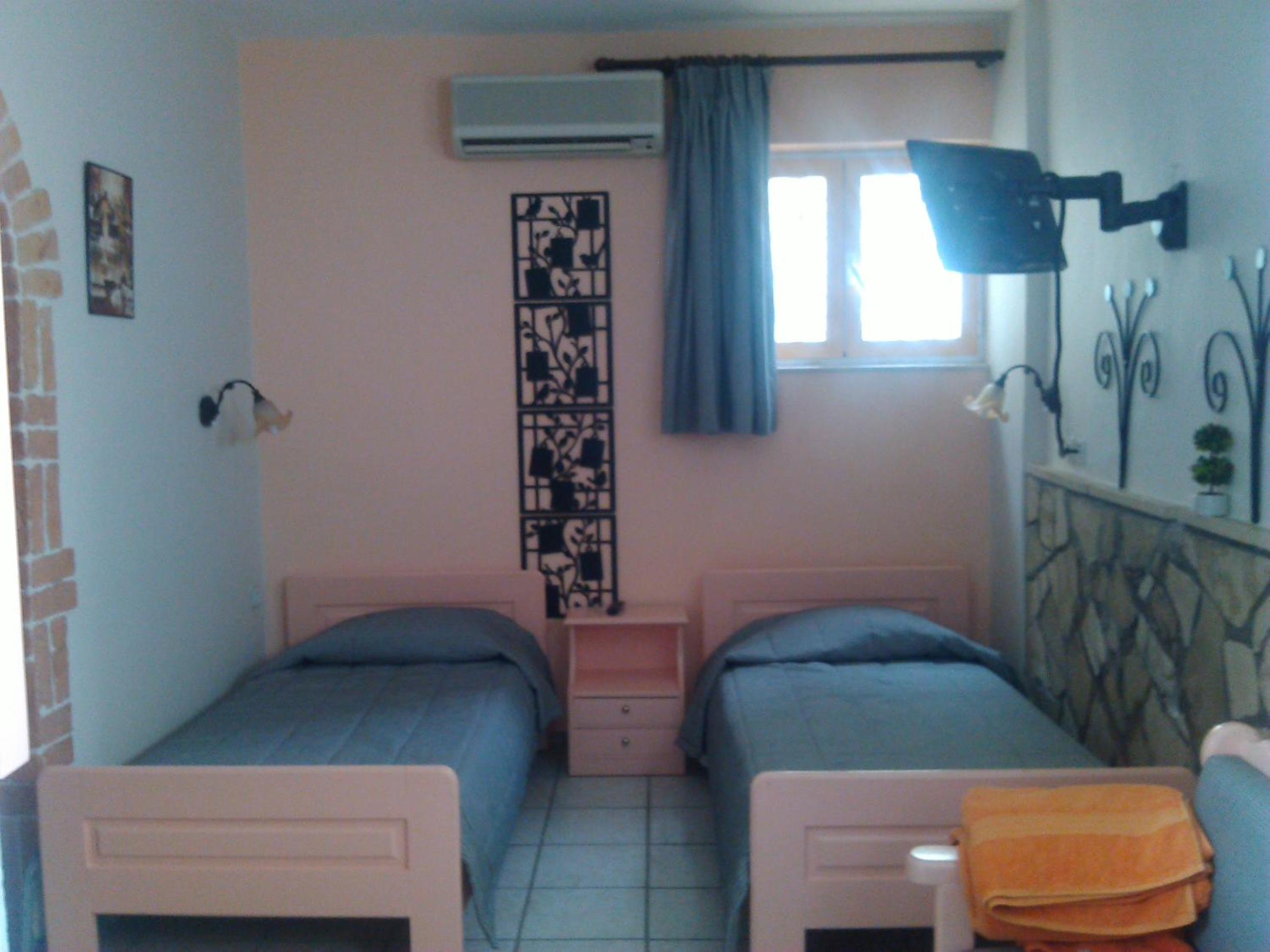 Photo 47