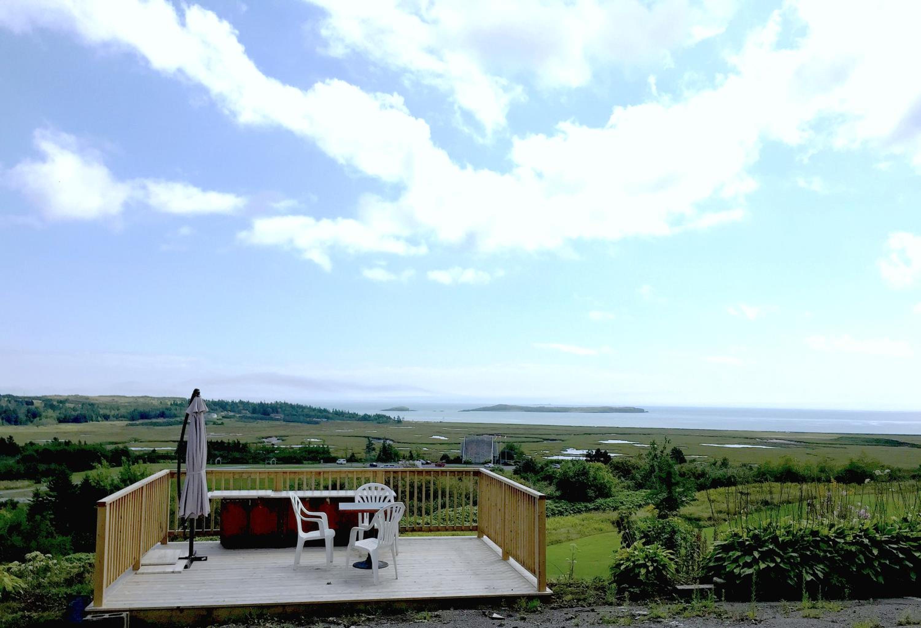 Saint John Vacations - Admiral's Quay Motel  Suites - Property Image 3