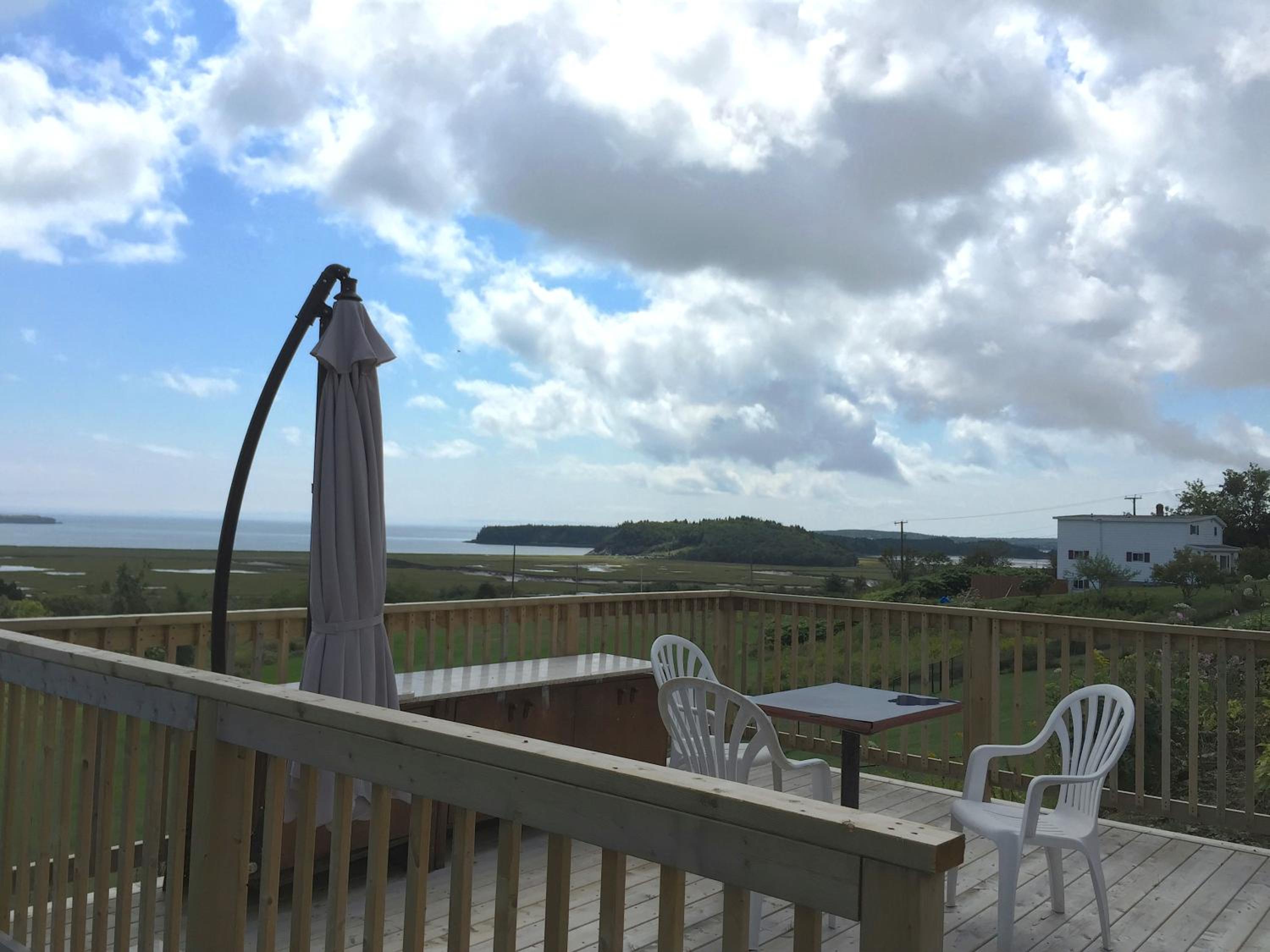Saint John Vacations - Admiral's Quay Motel  Suites - Property Image 5