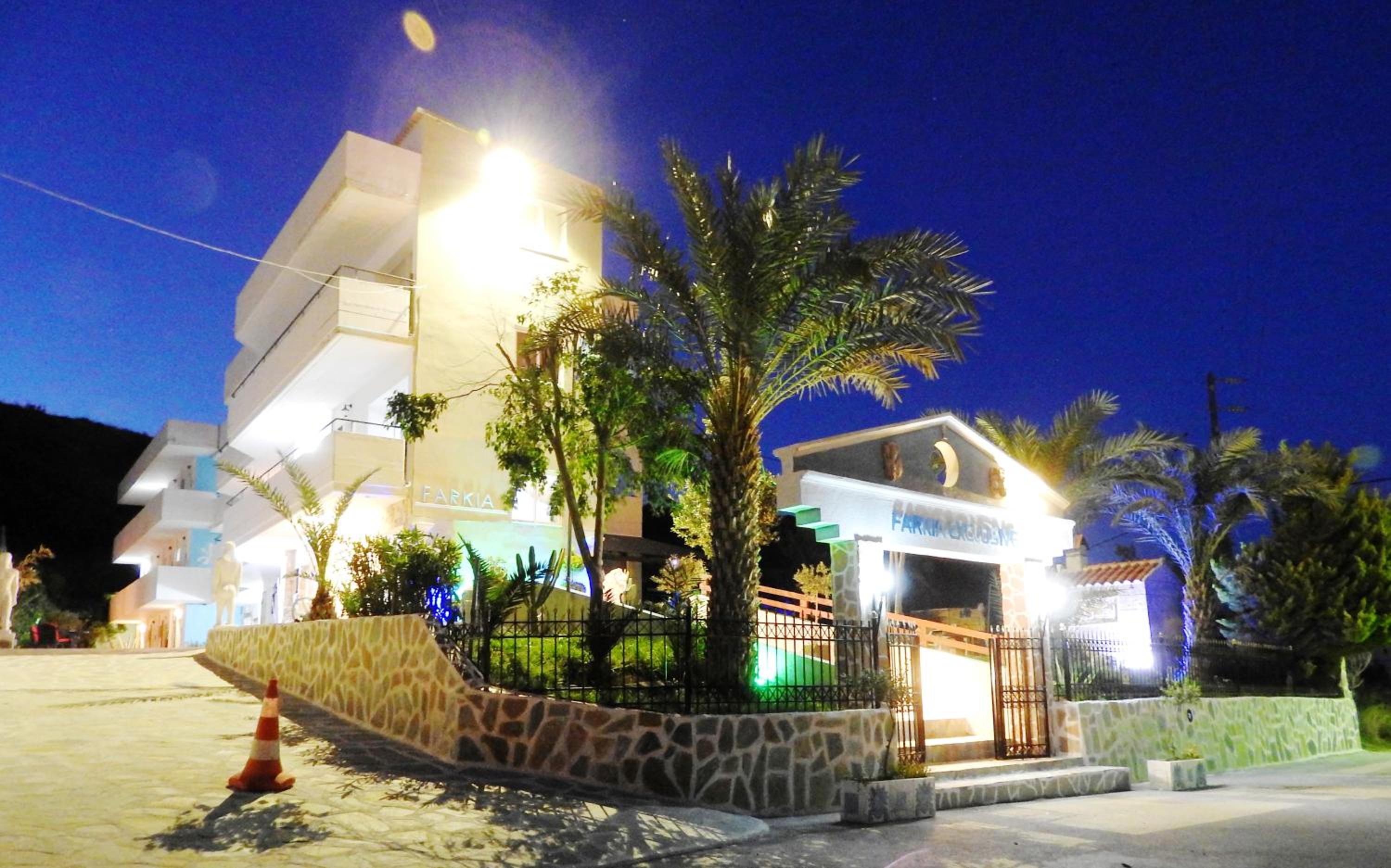 Farkia Exclusive Studios