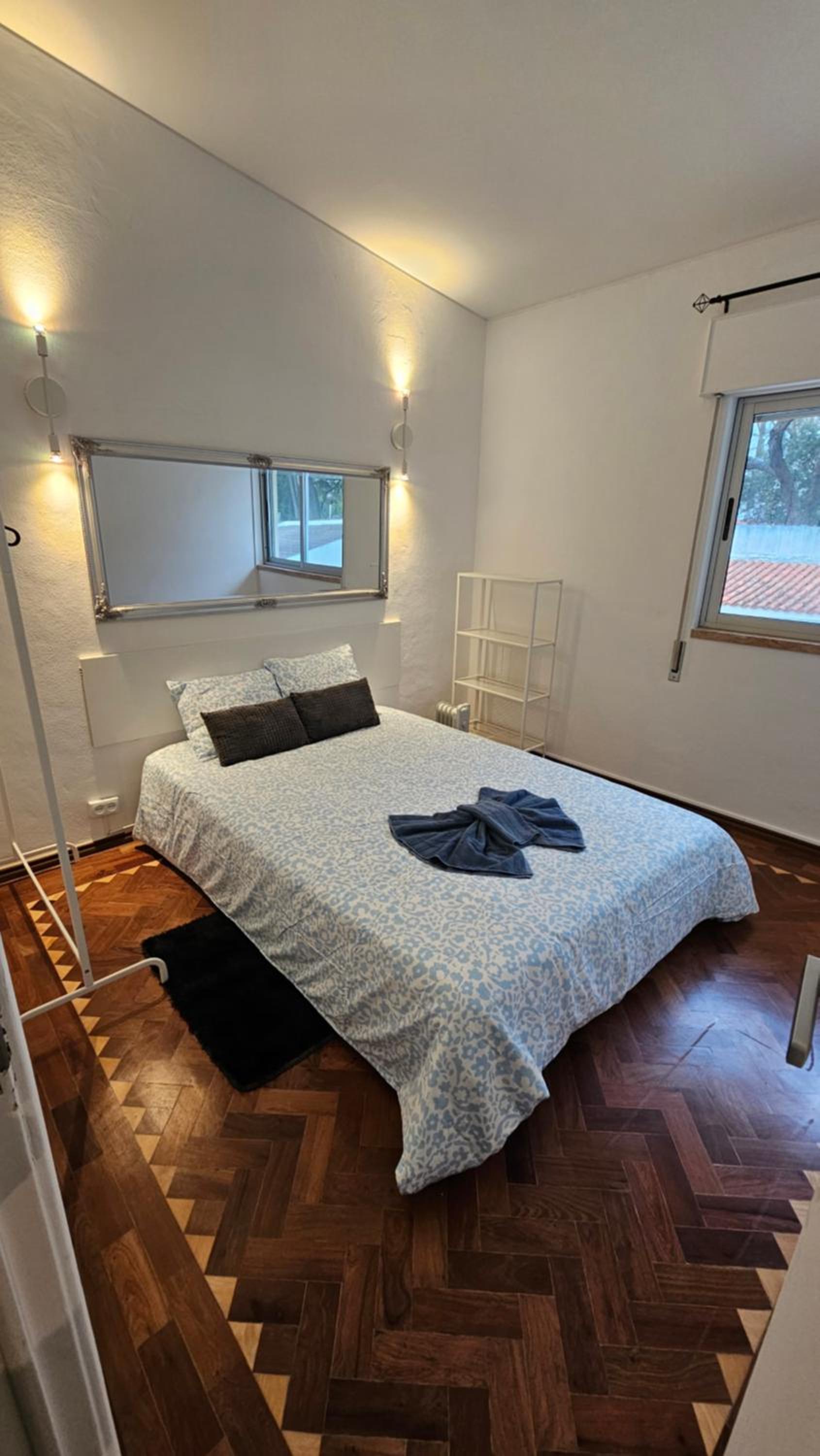 CARCAROOMS Guest House