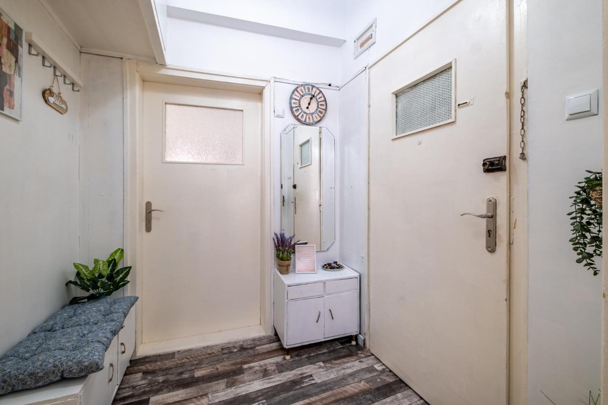 Lovely Art apartment - Victory