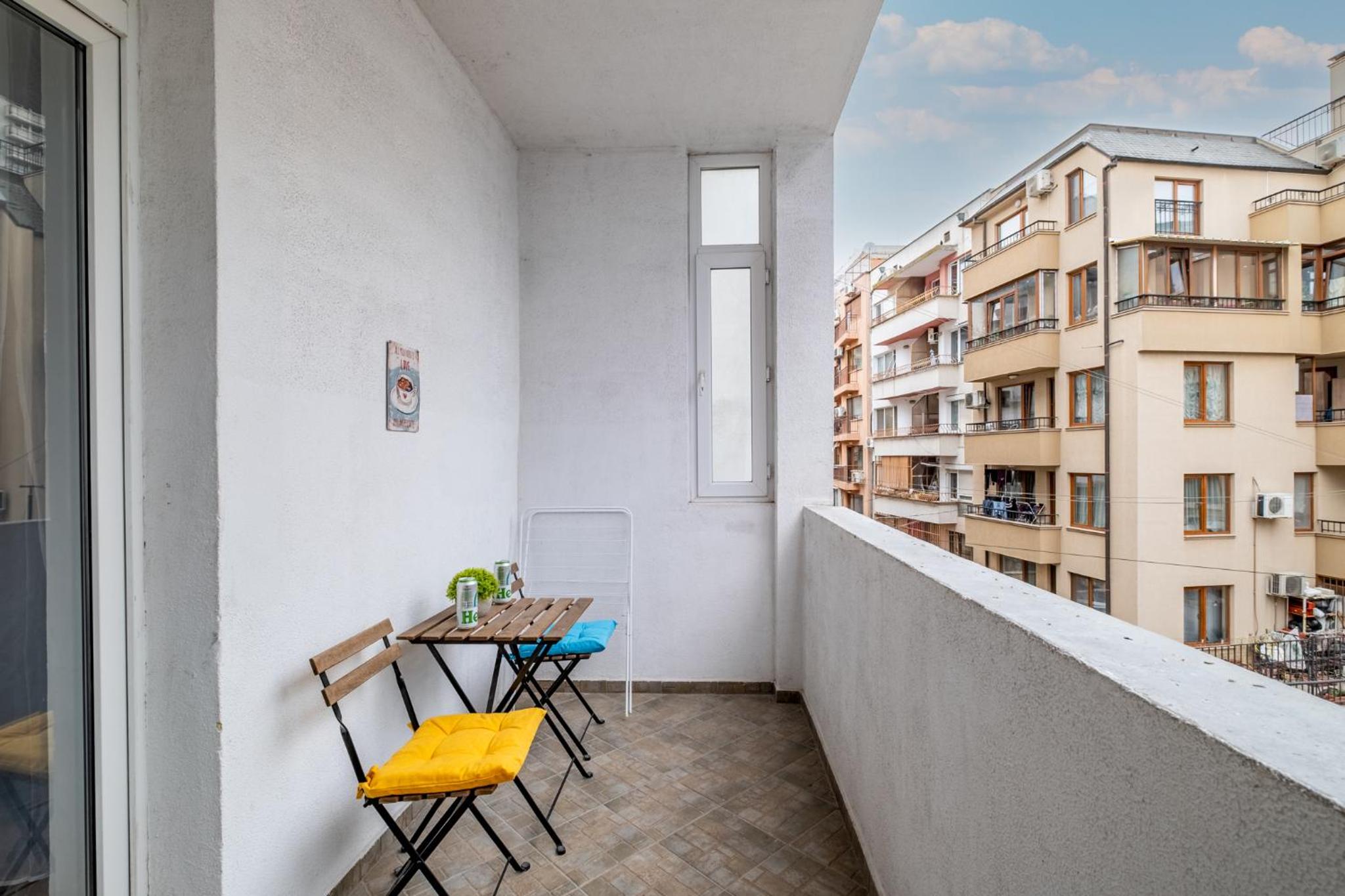Lovely Art apartment - Victory