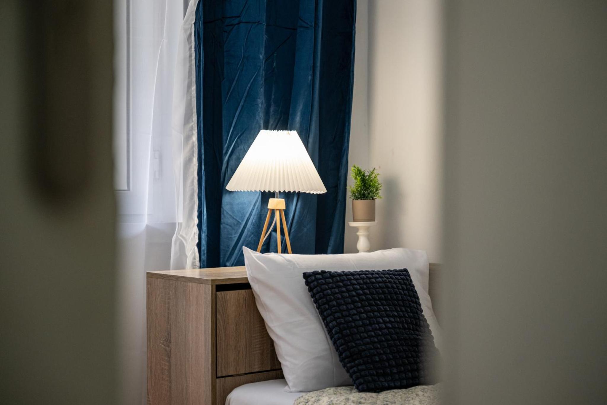 Lovely Art apartment - Victory