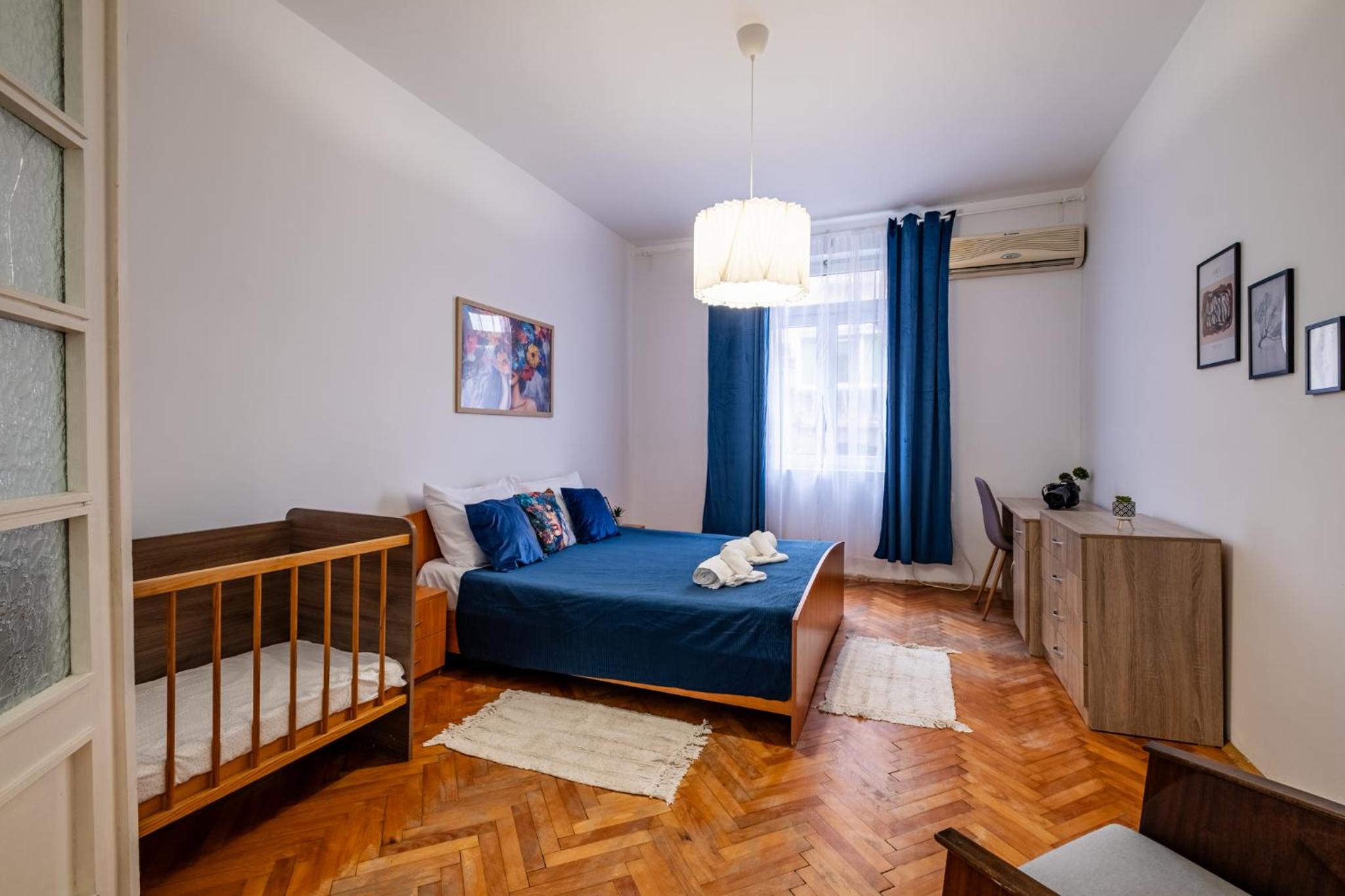 Lovely Art apartment - Victory