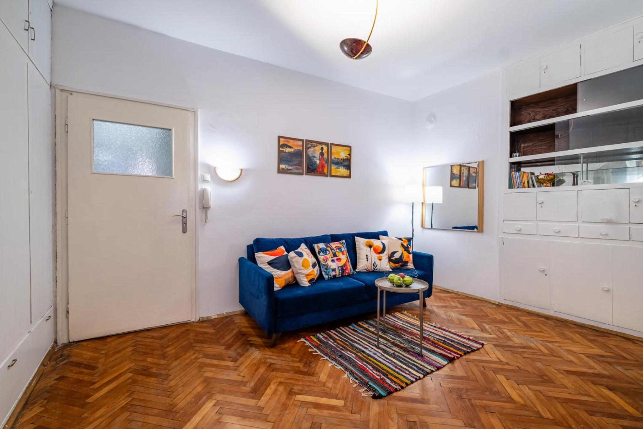 Lovely Art apartment - Victory