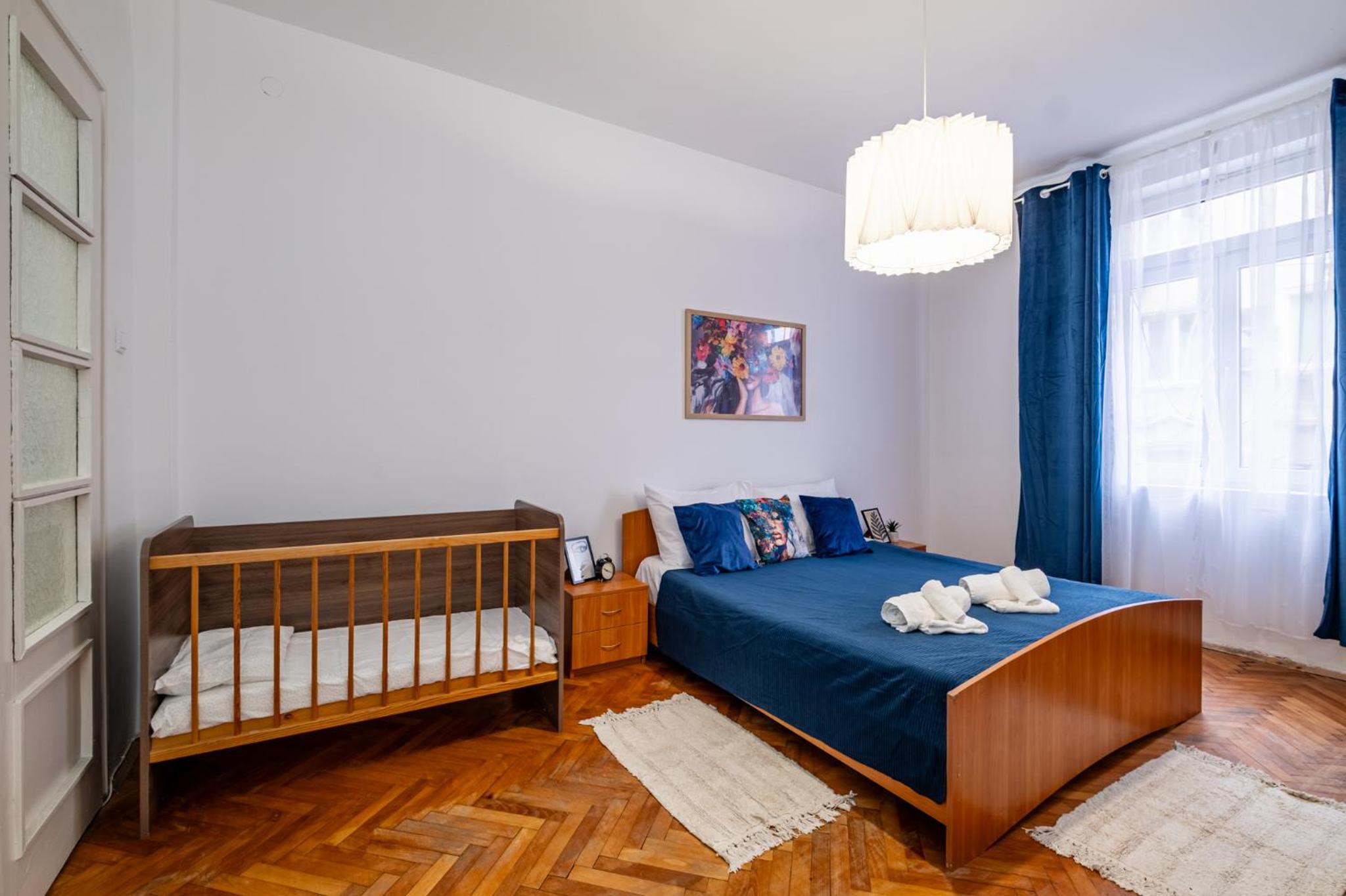 Lovely Art apartment - Victory