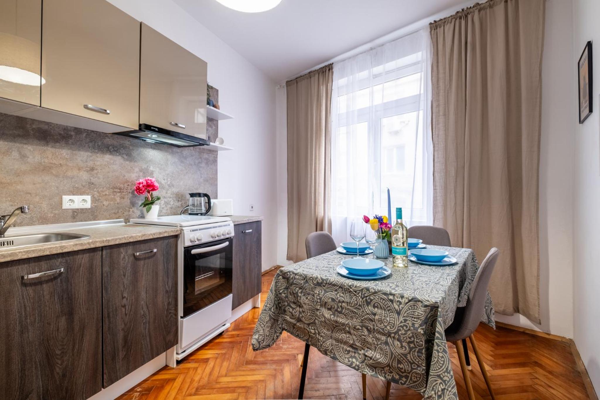 Lovely Art apartment - Victory