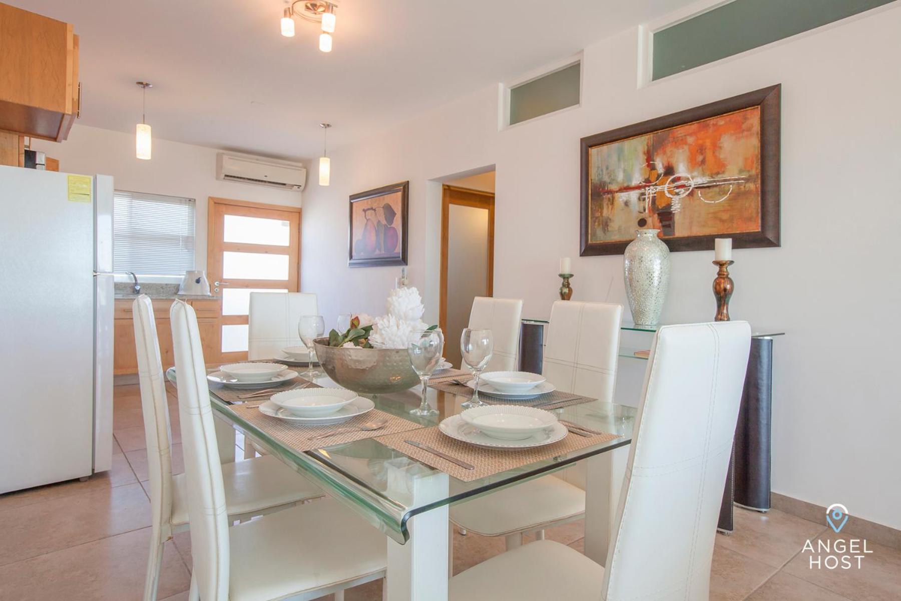 Condos with Spectacular Views & Pool Onsite