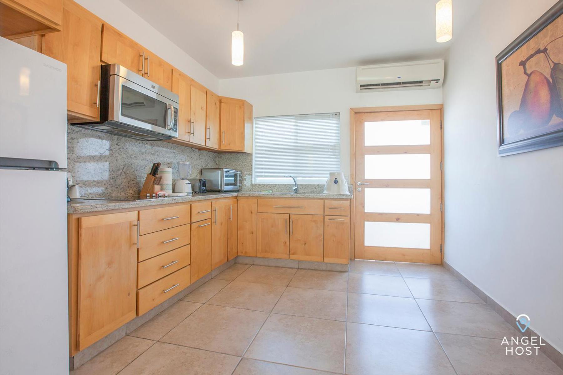 Condos with Spectacular Views & Pool Onsite