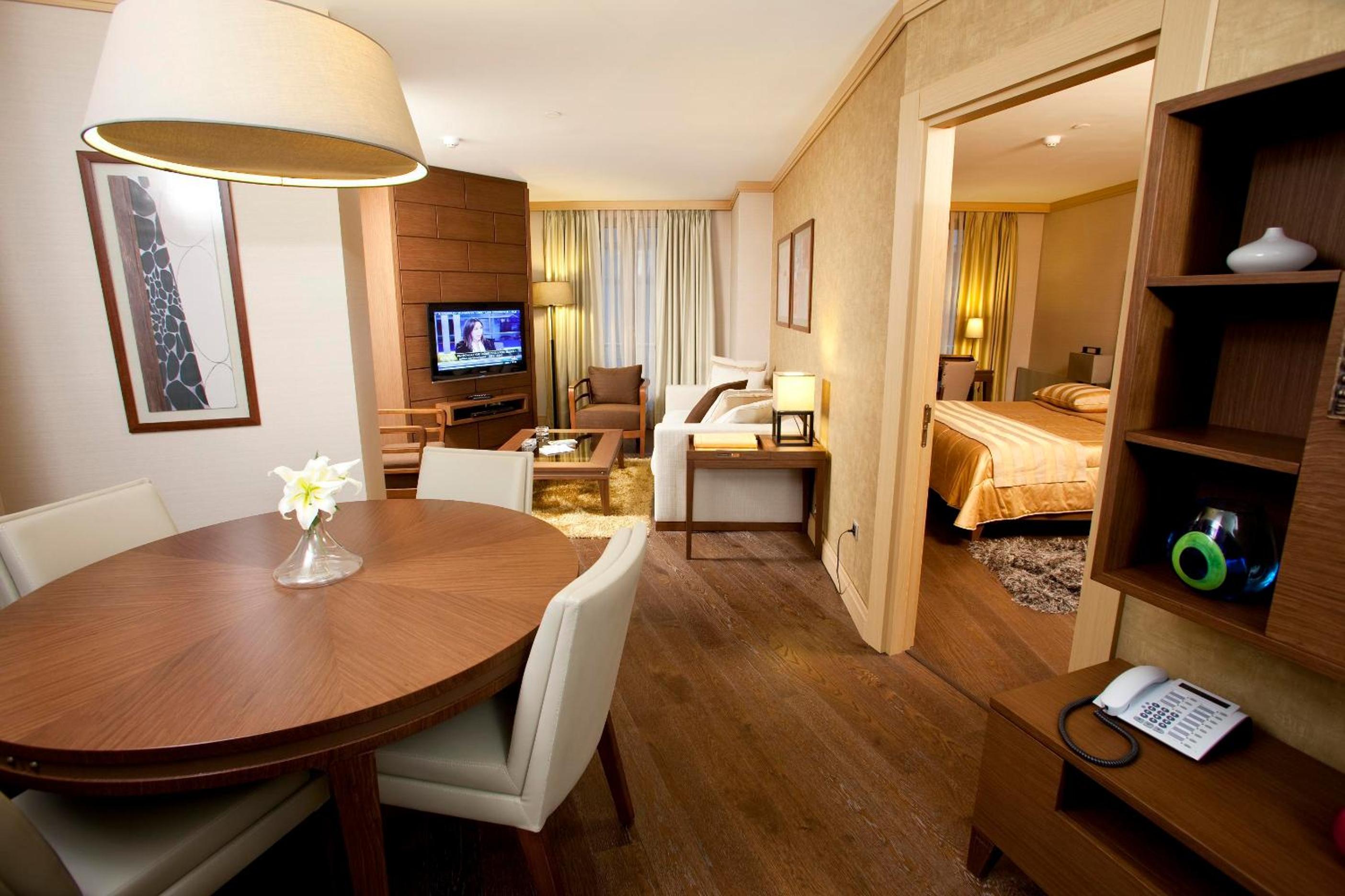 Tunel Residence - Image 71