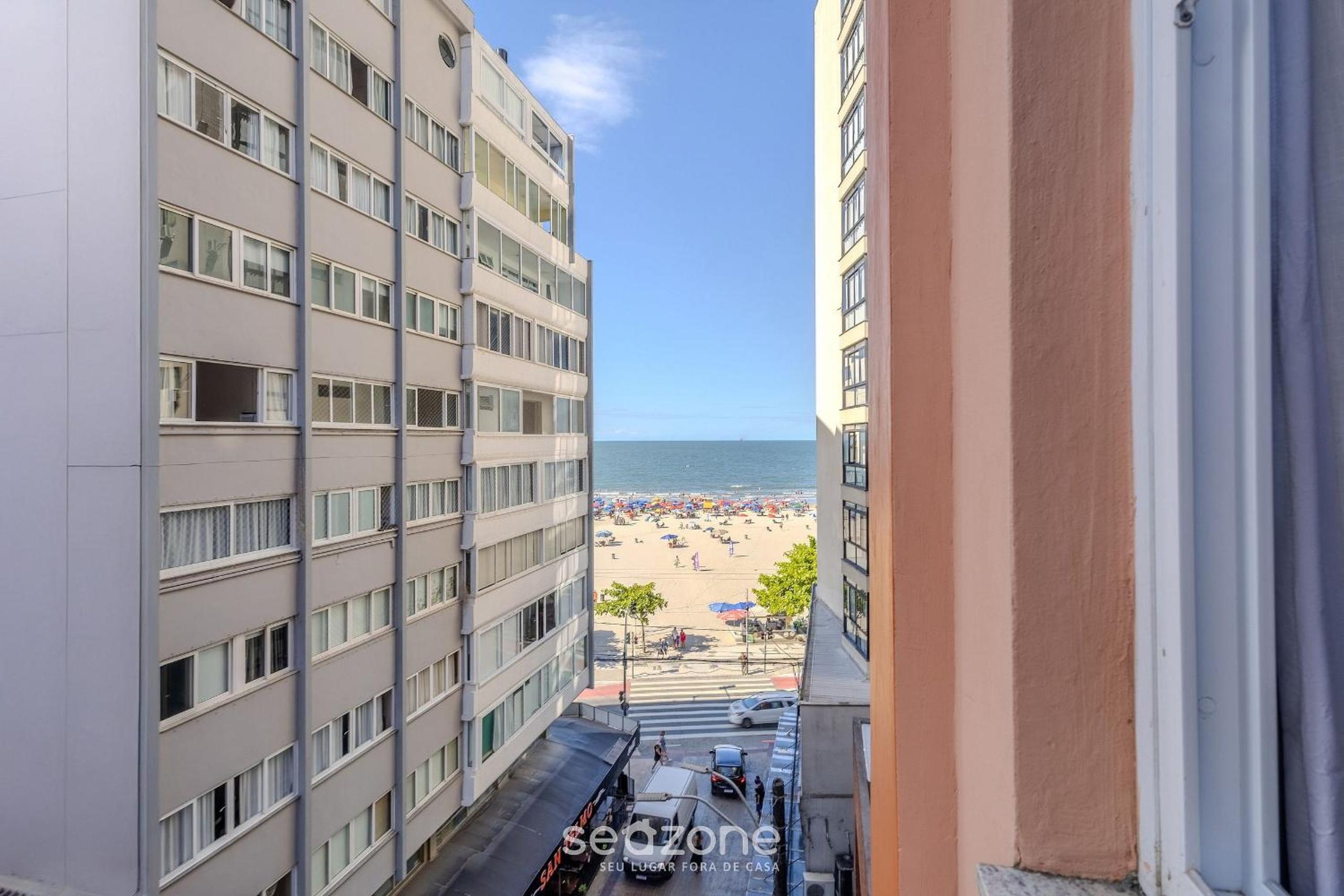 Apartments 50m from the Main Beach in BC - MRD