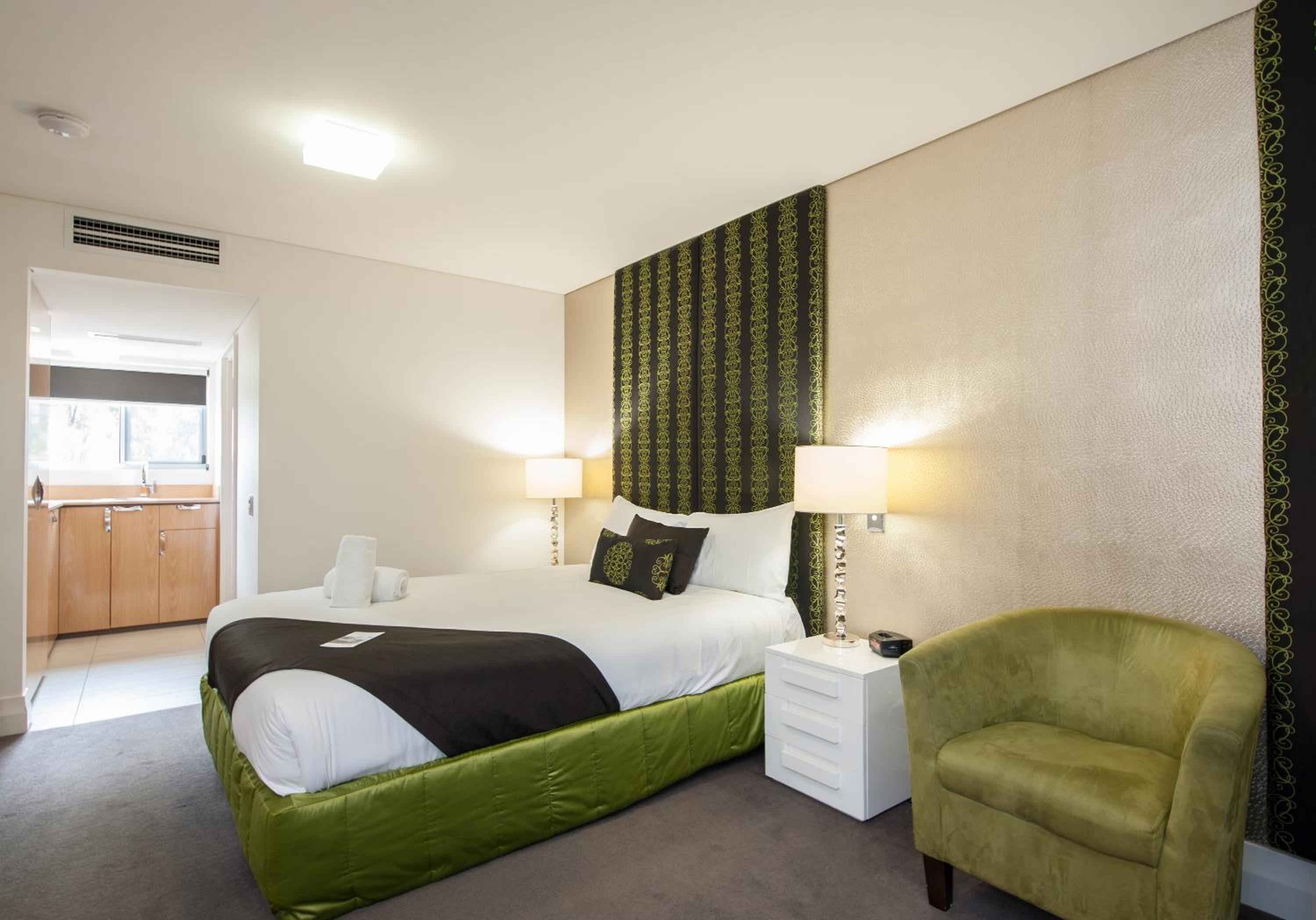 City Golf Club Motel