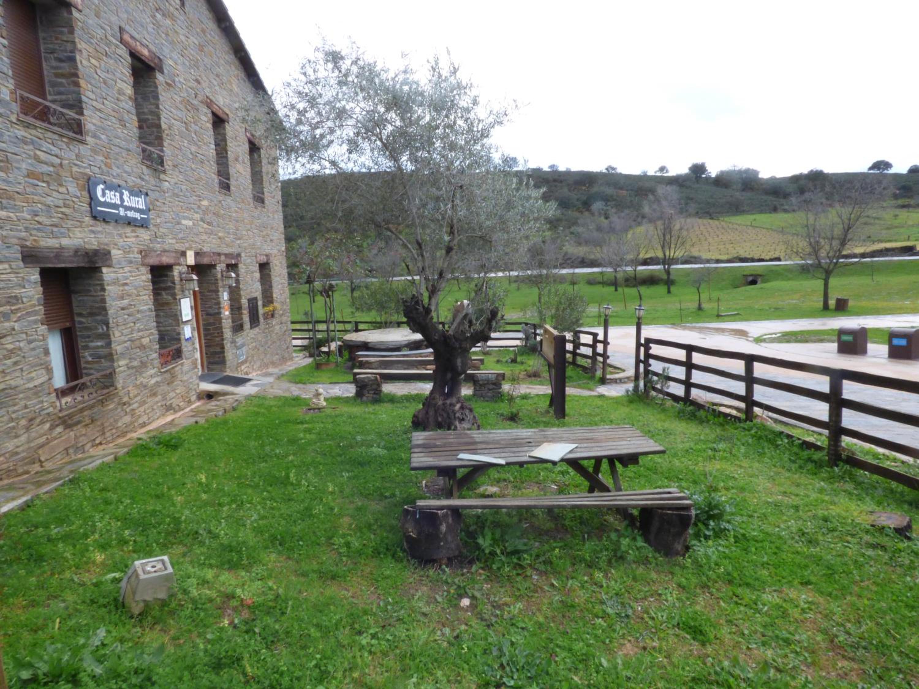 Casa Rural Al-Mofrag y Apartamentos El Mirador de Monfragüe