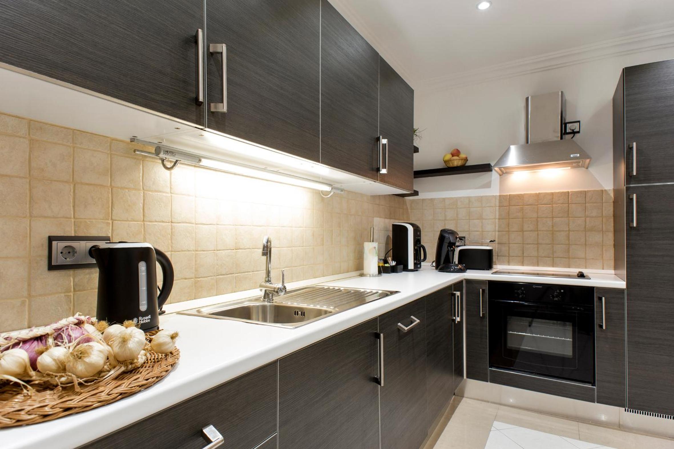 The Queen Luxury Apartments - Villa Cortina