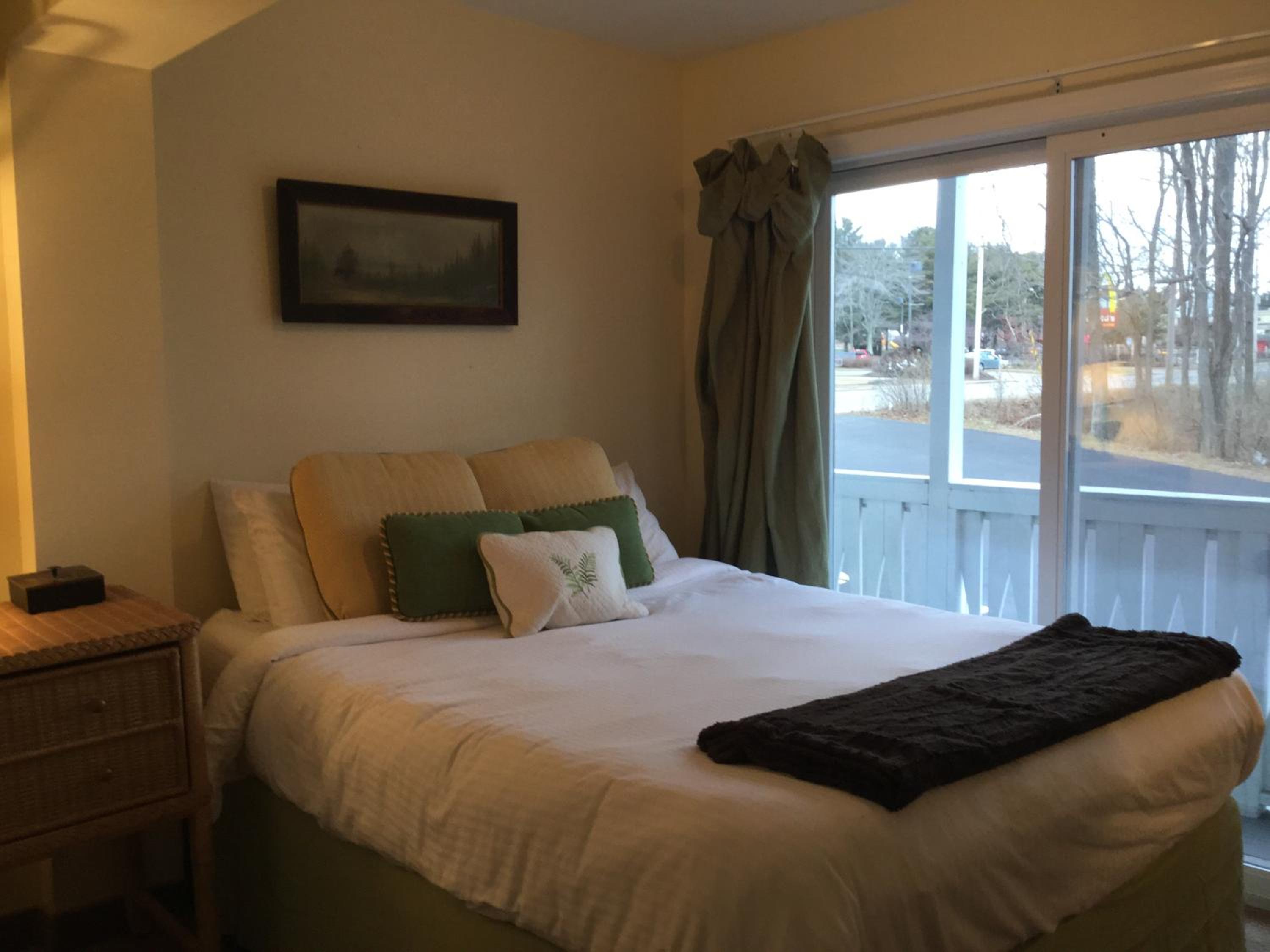 The Beach Rose Inn - Property Image 15